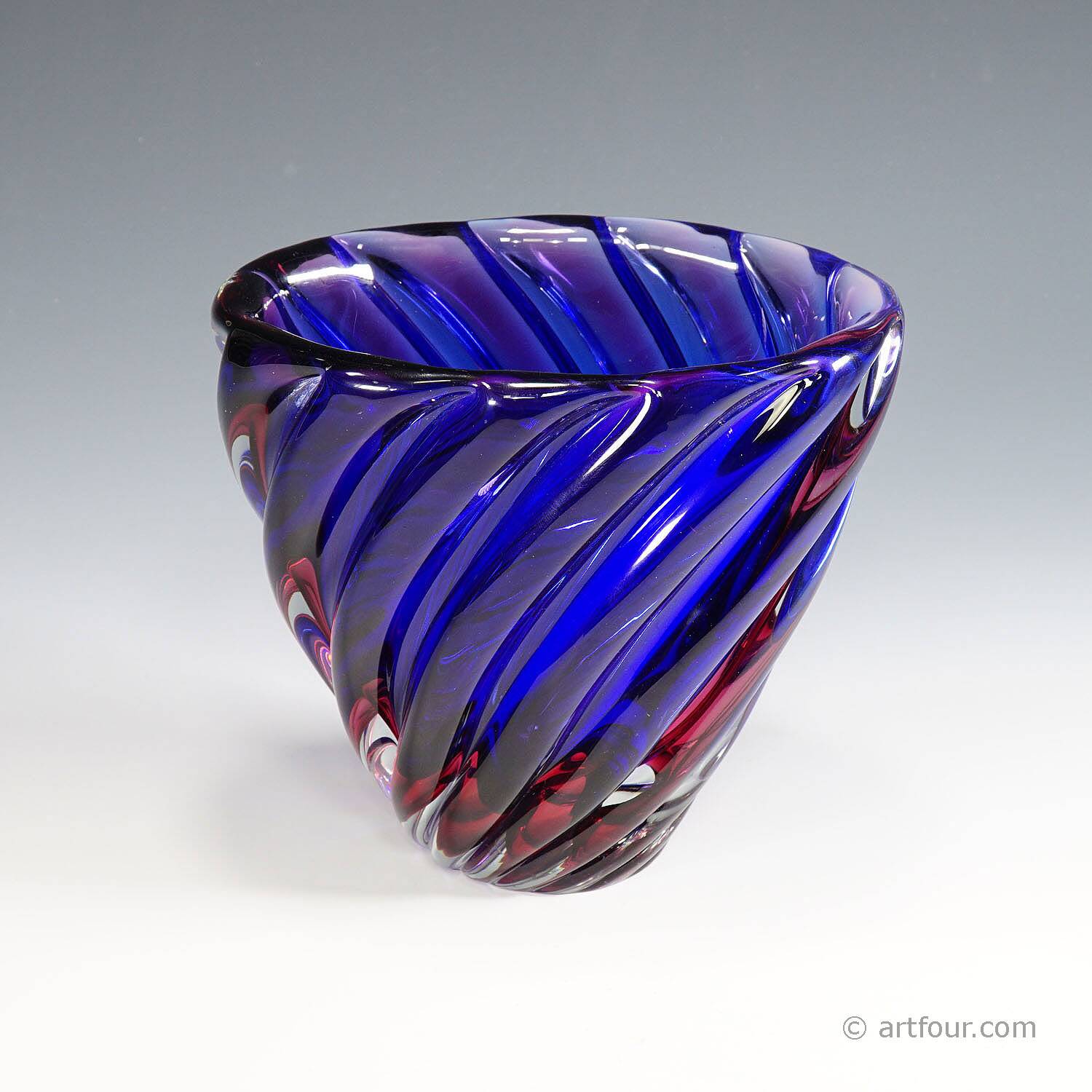 Ribbed submerged vase Murano Archimede Seguso 1950s