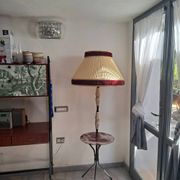 Lampadaire/table tripode italien en laiton et céramique années 1950