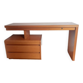 Moser desk
