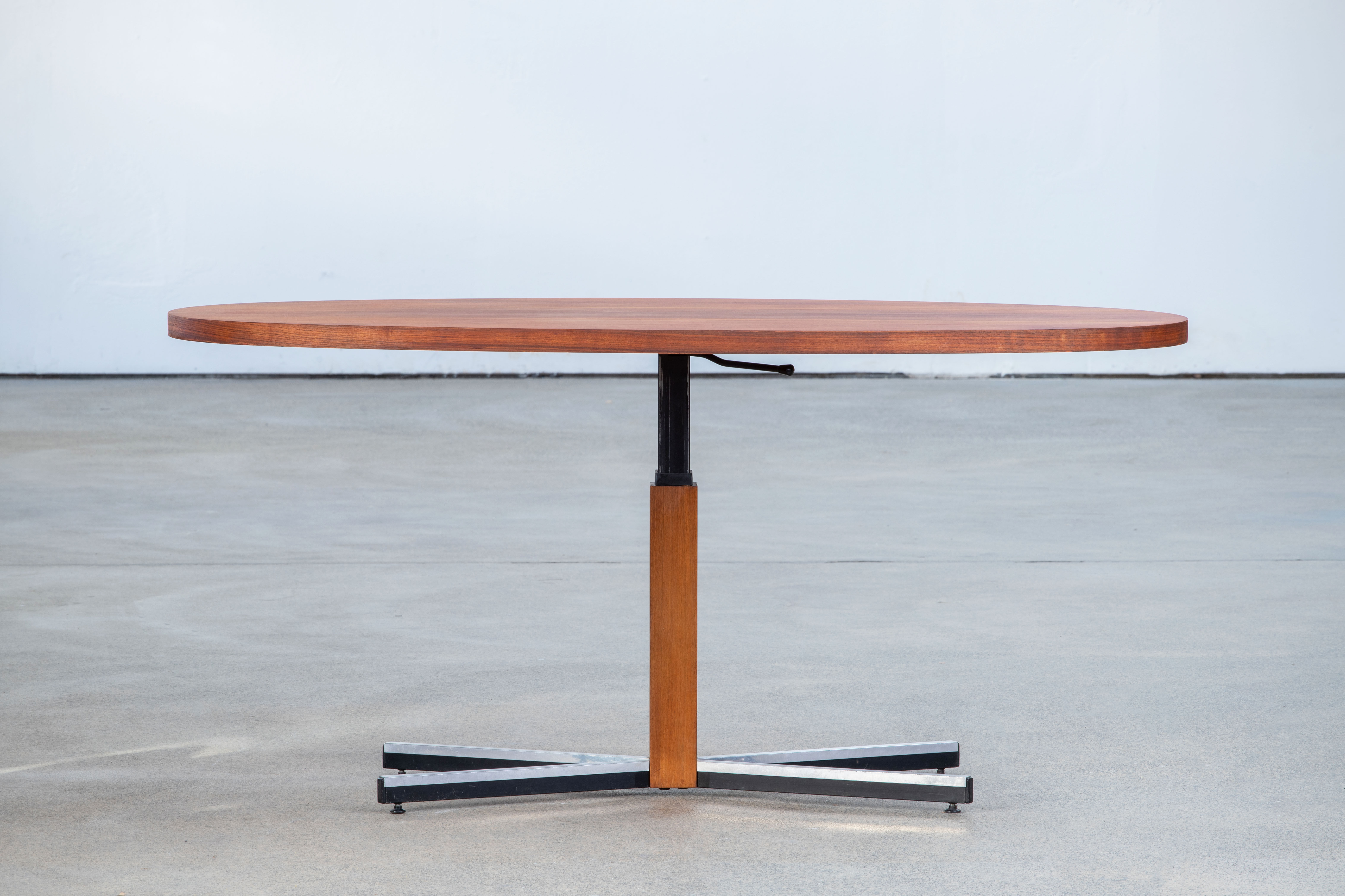 Vintage Scandinavian Table – 160 cm