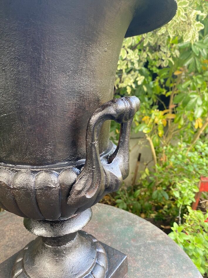 Medical vase 20th century