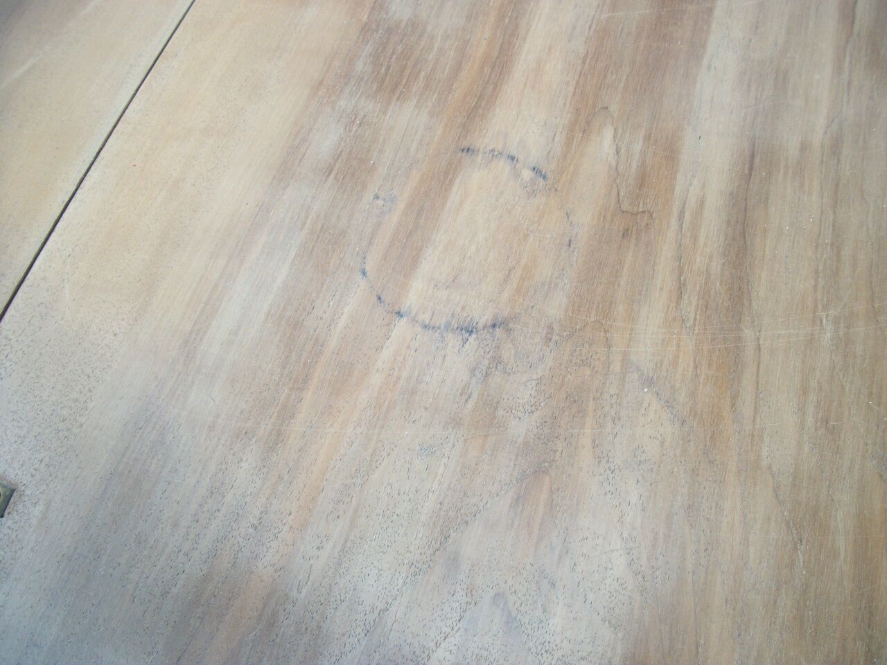 Vintage table compass legs