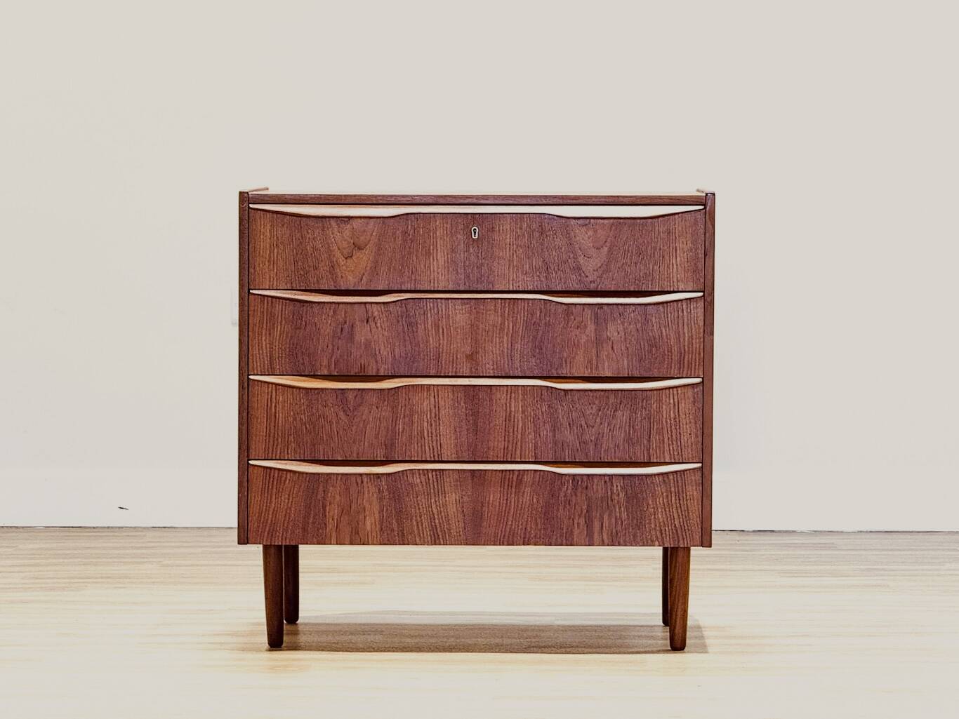 Small chest of drawers (Made in Denmark, 1960)