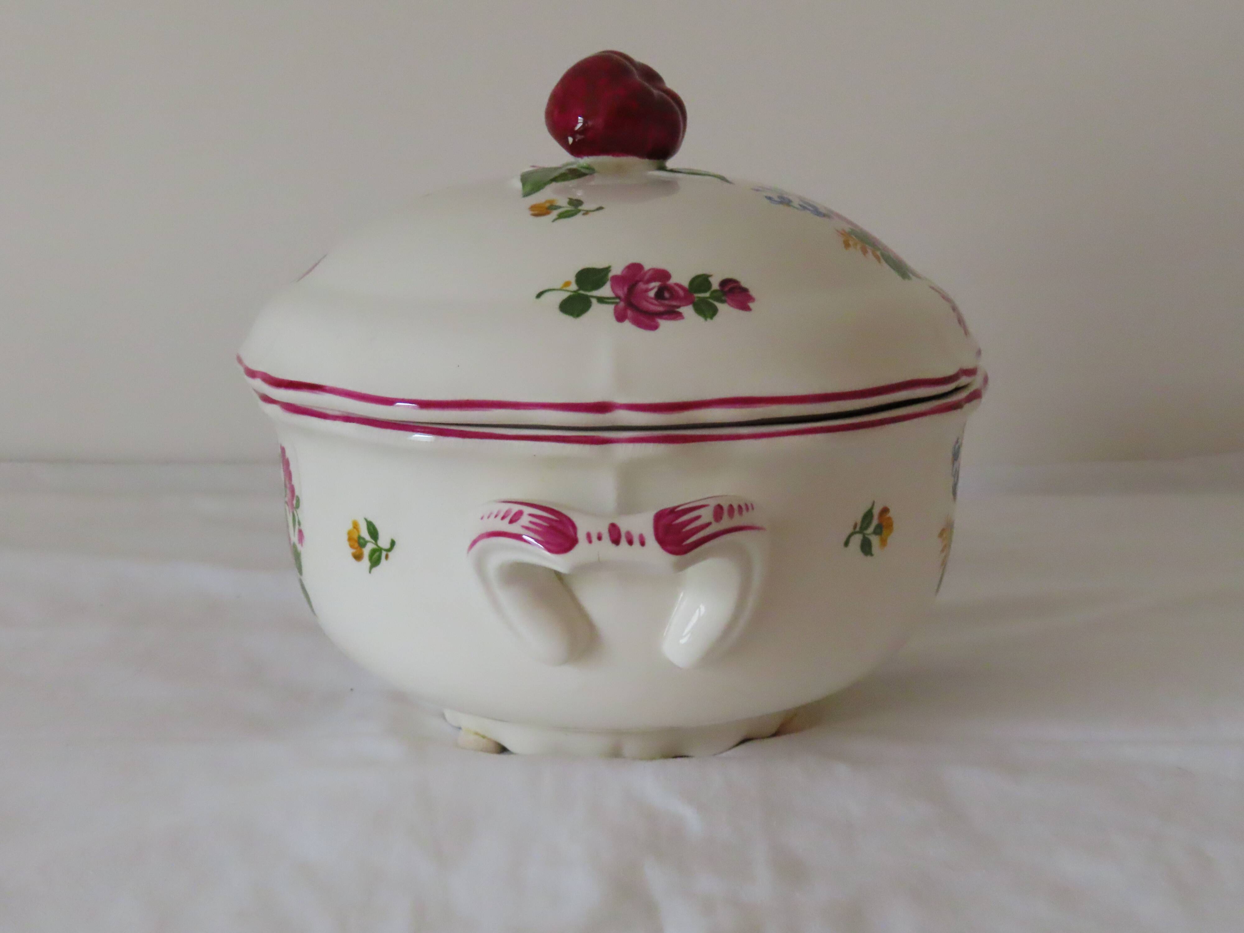 Soupière / légumier, porcelaine de Saint-Amand - Vieux Strasbourg