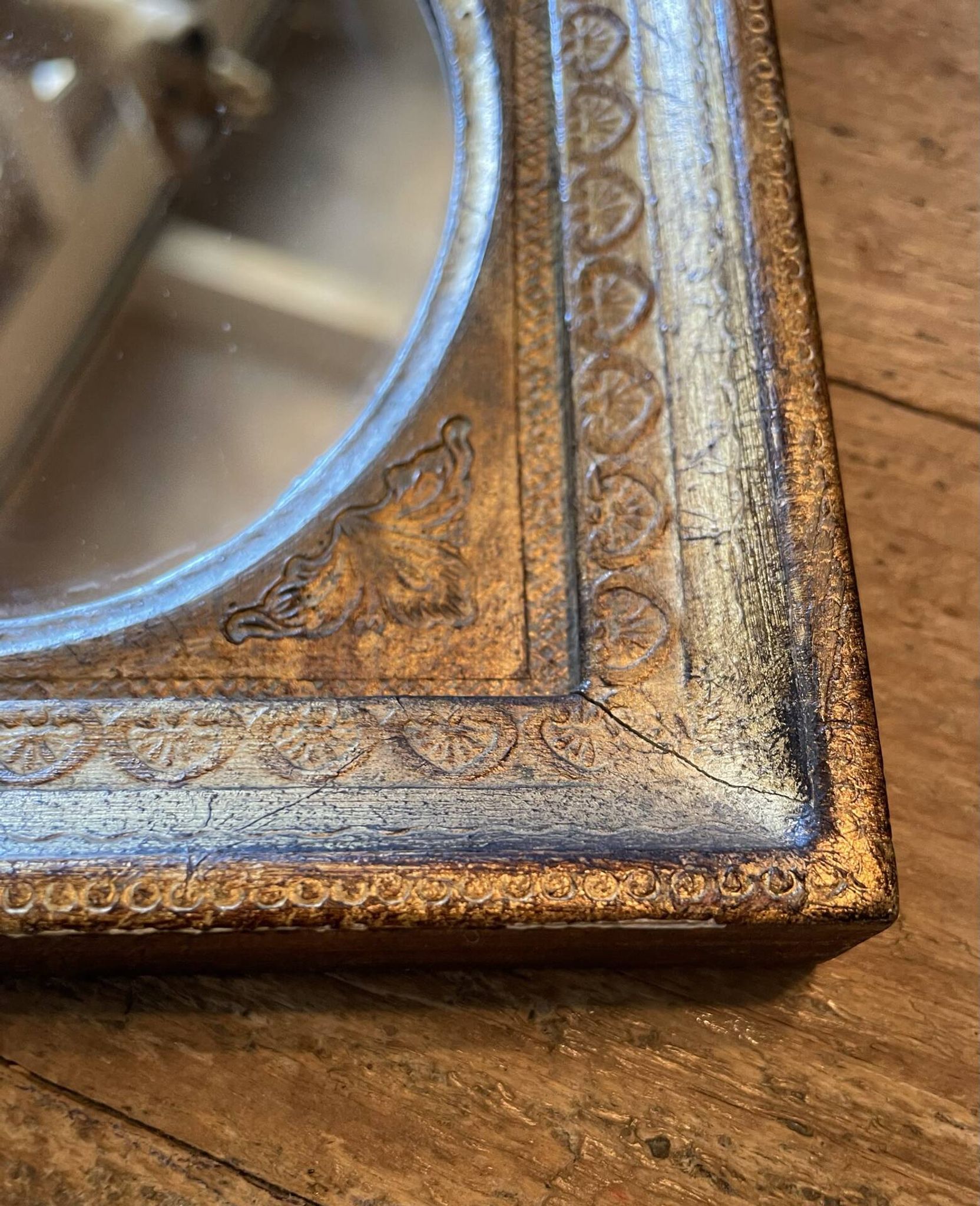Miroir encadrées par Vandevoorde, Paris, France