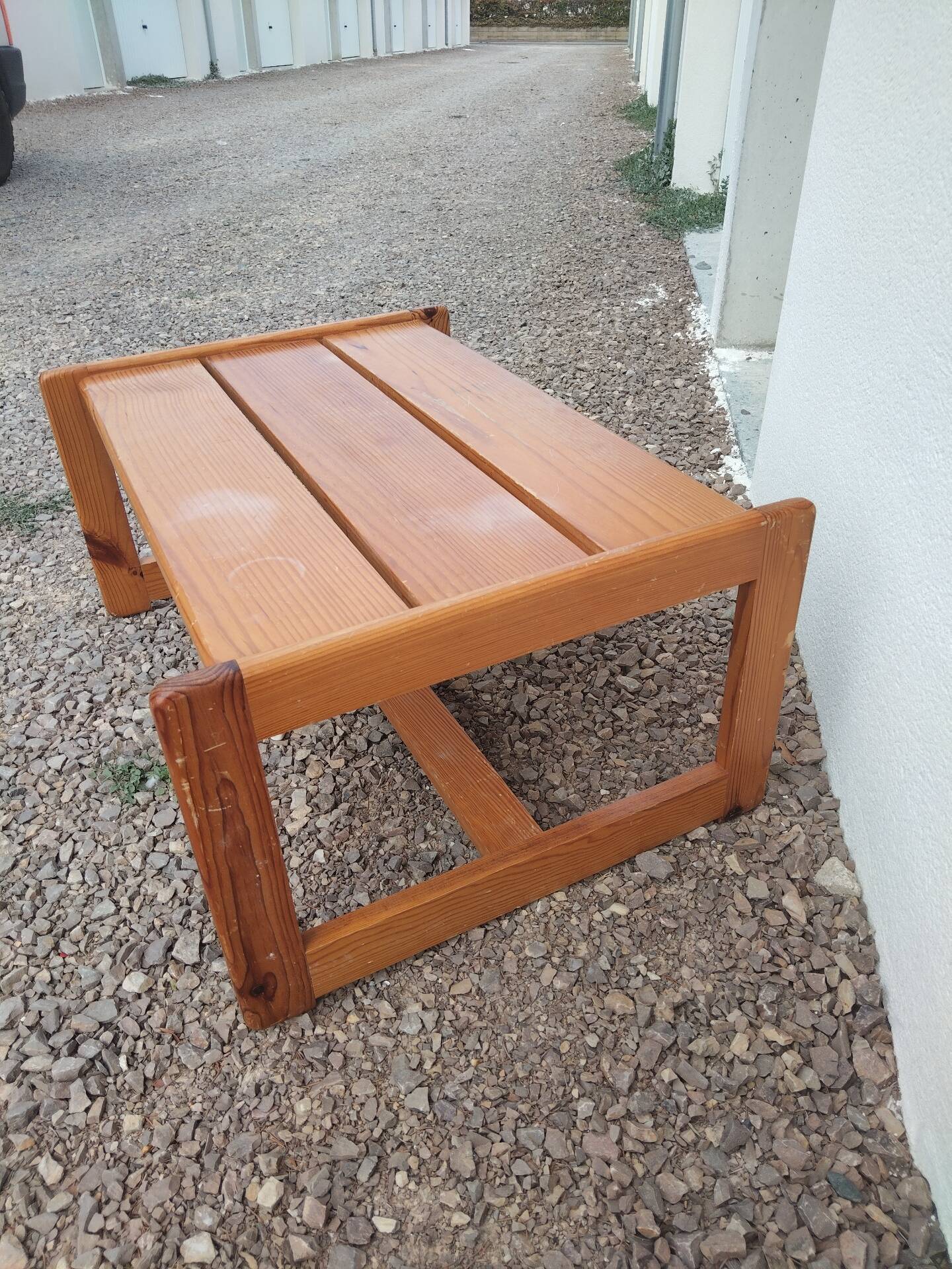 Table basse vintage en pin massif, années 1970