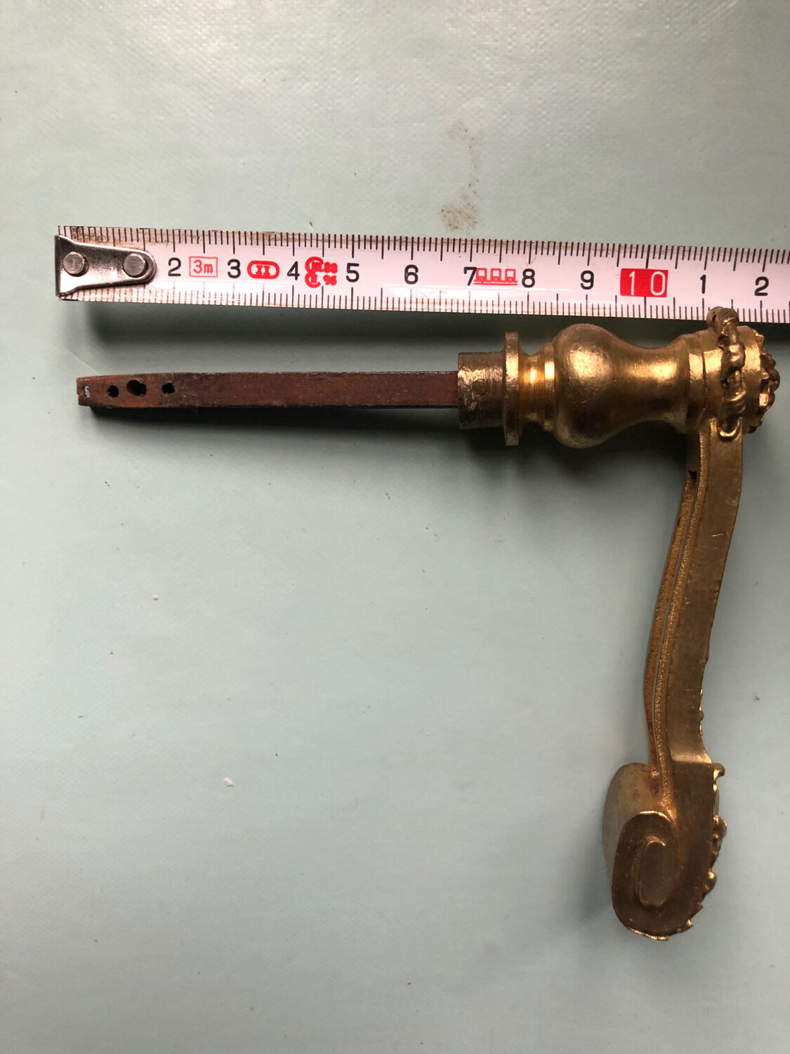 Golden Empire-style handle