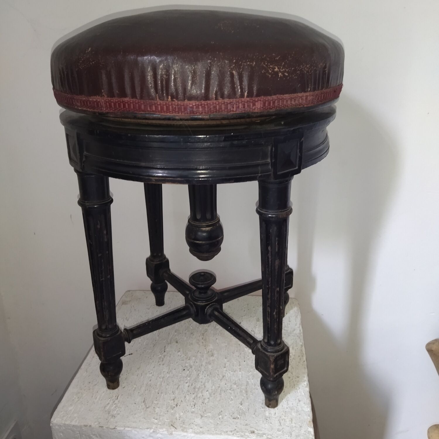 Louis XVI style adjustable stool