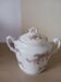Sucrier ancien en porcelaine, fin 19ème siècle .