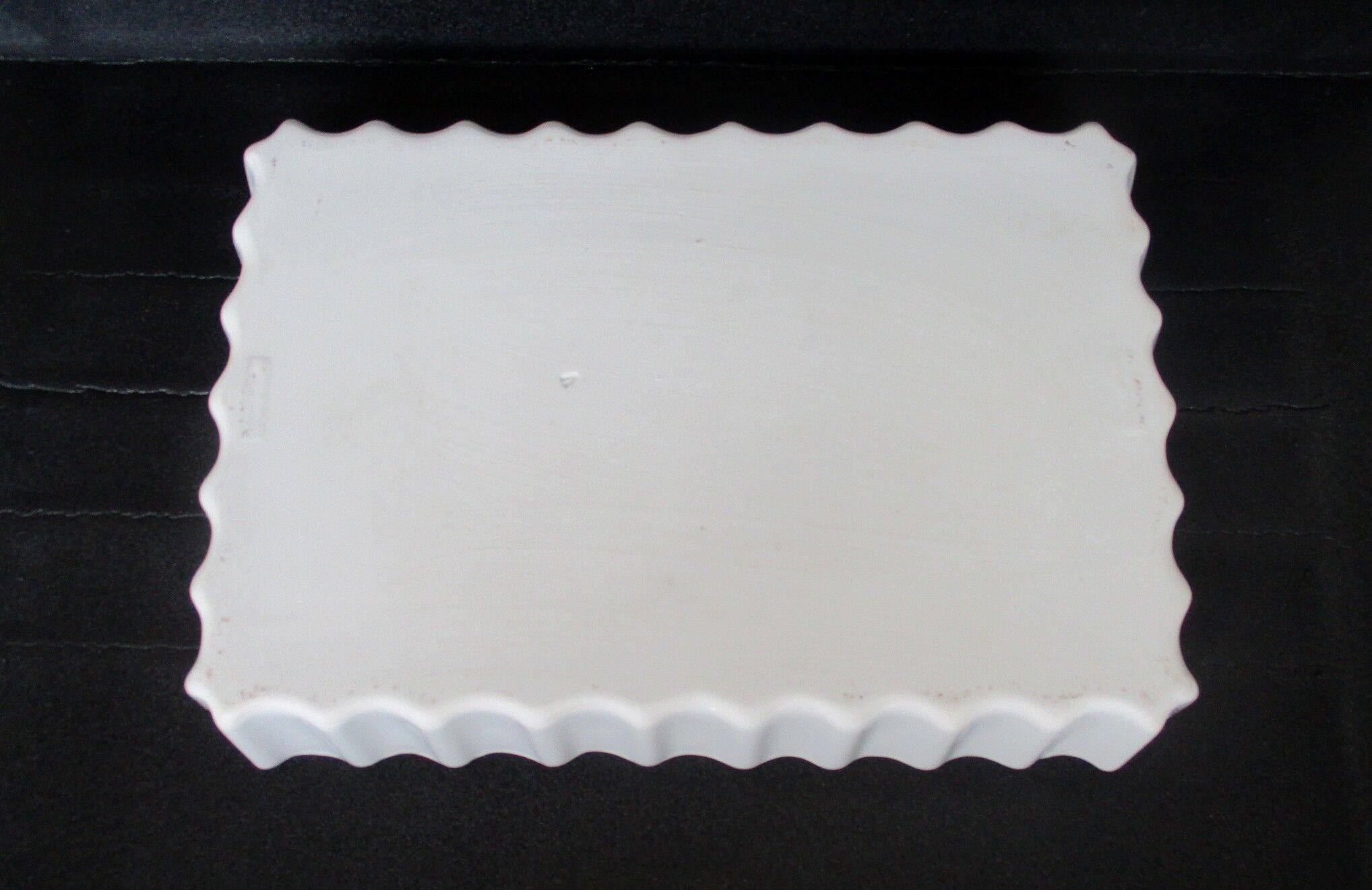 White porcelain dish, rectangular