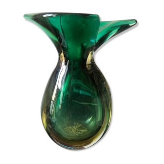 Glass vase