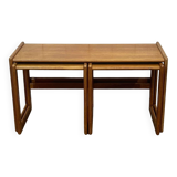 Suite de 3 tables gigognes en teck des années 70