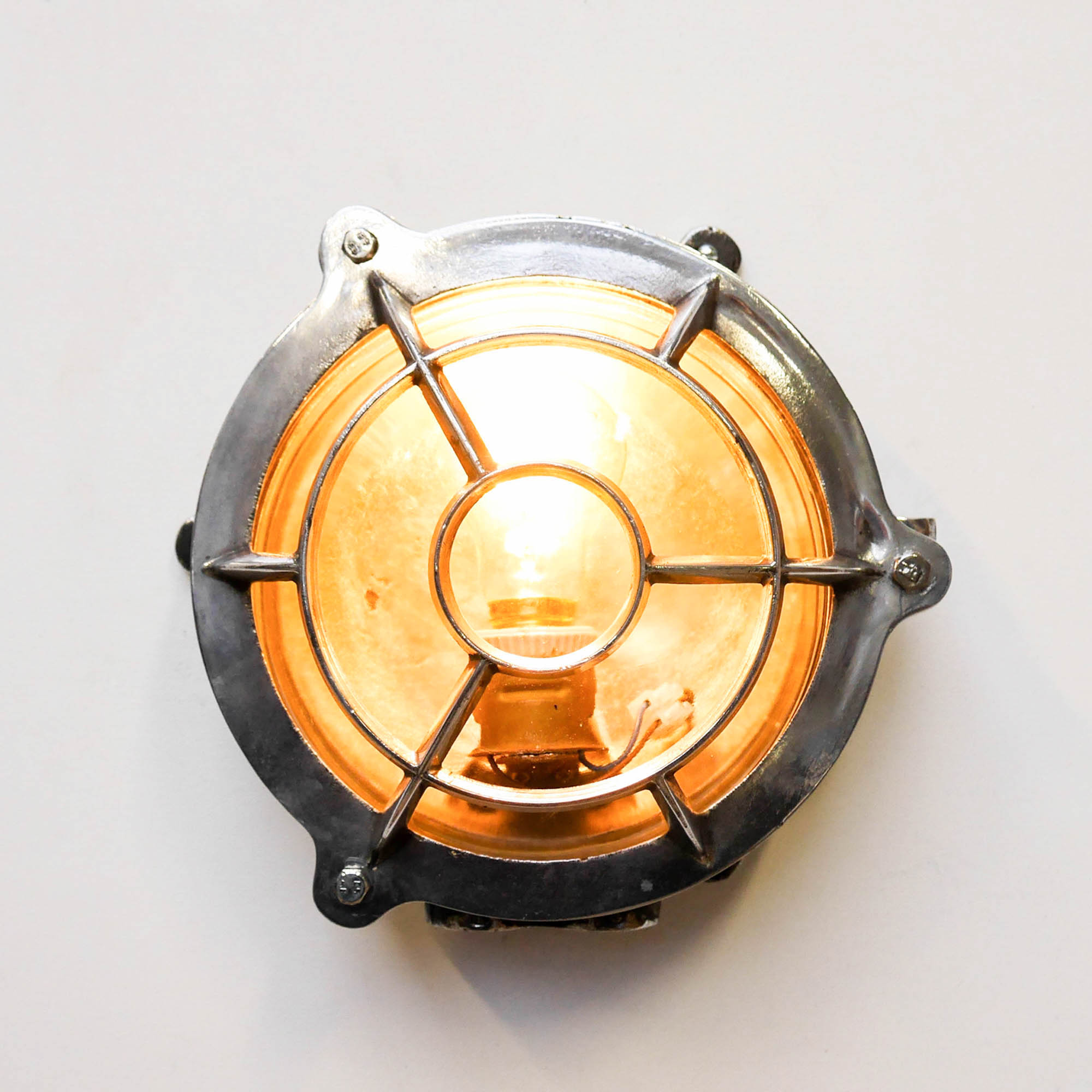 Applied to the circular grating