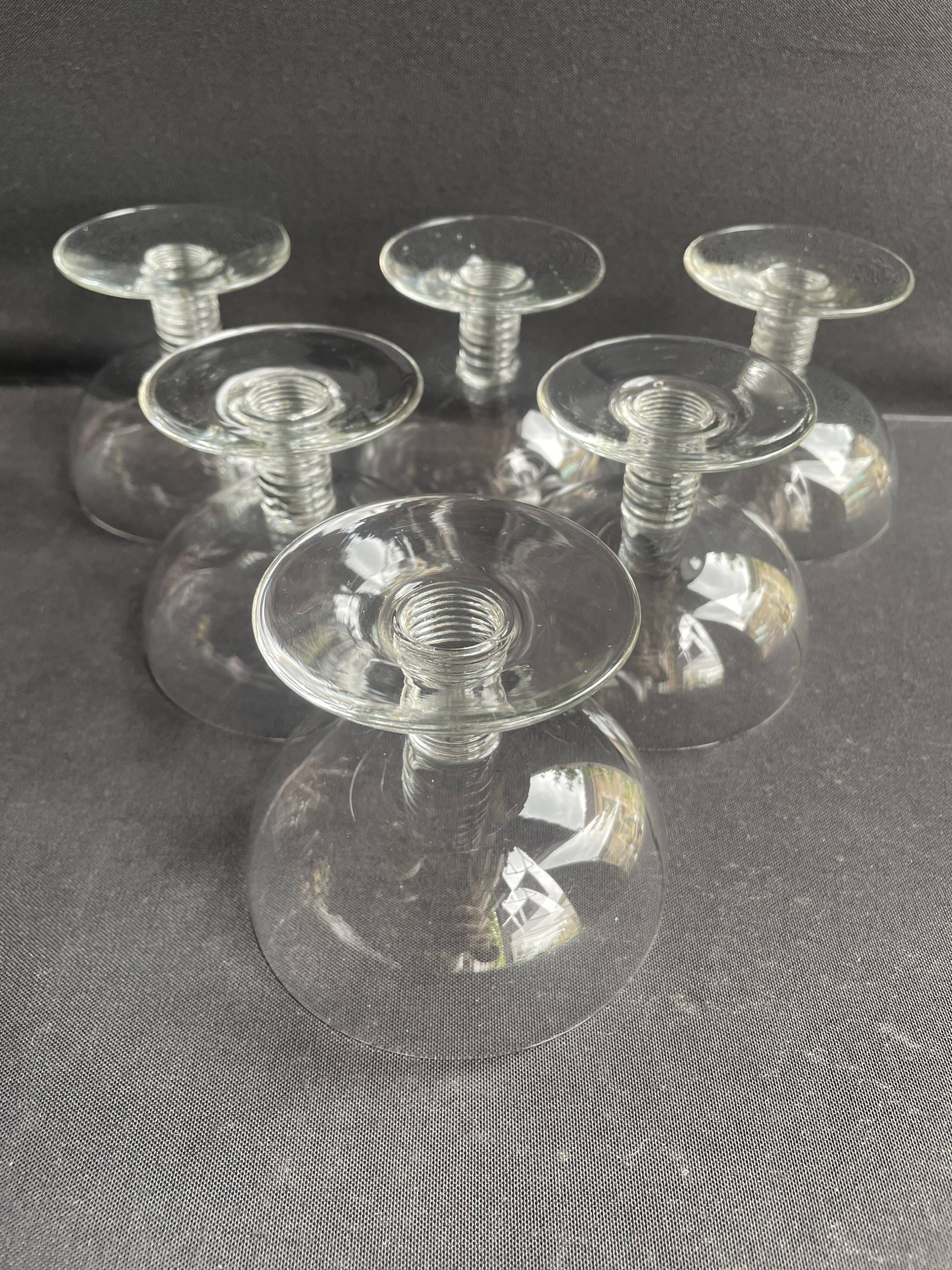 6 blown crystal bowls – Art Deco