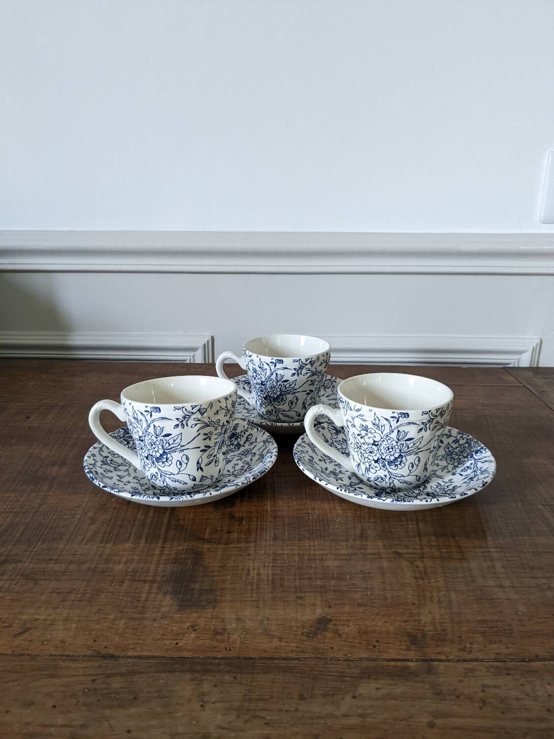 3 tasses anglaises