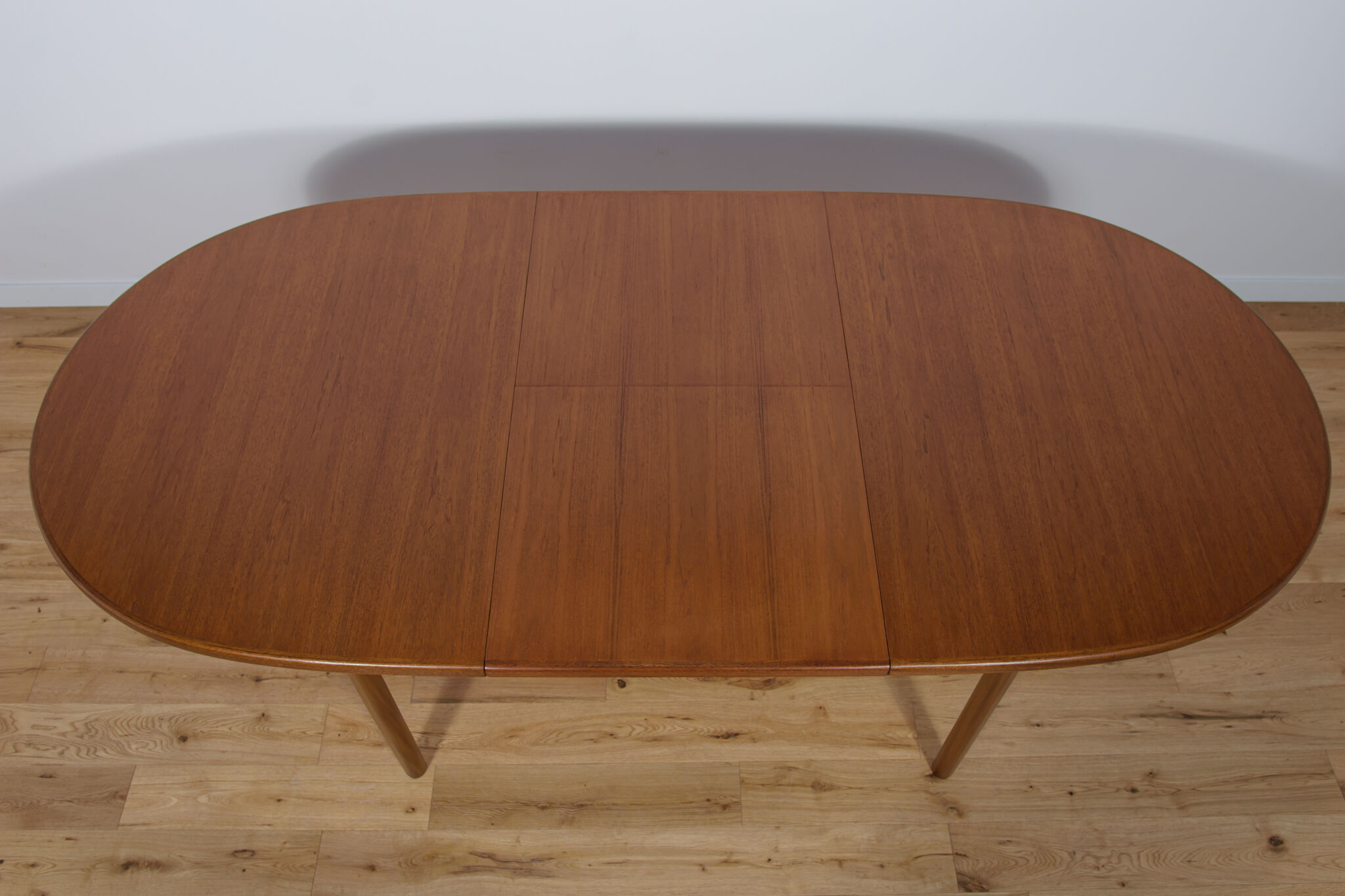 Mid century oval teak extendable dining table from mcintosh, 1960s