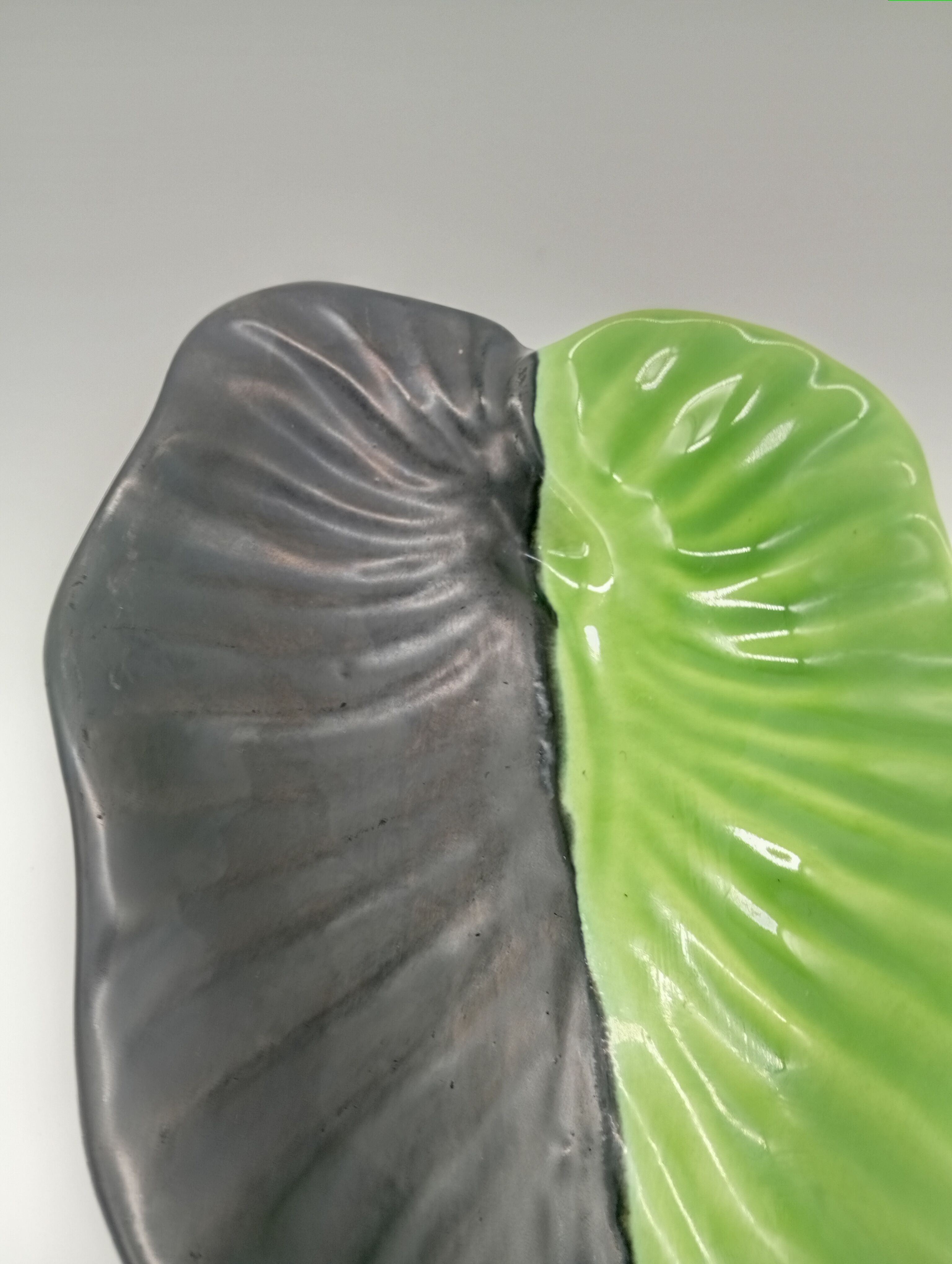 SAP Vallauris Vintage Leaf Bowl Two-Tone Ceramic Green Black 50s 60s
