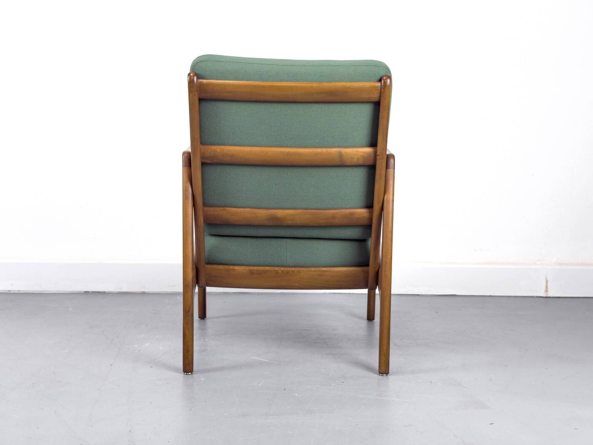 Danish Lounge Chair Model FD-109 by Ole Wanscher for France & Daverkosen, 1