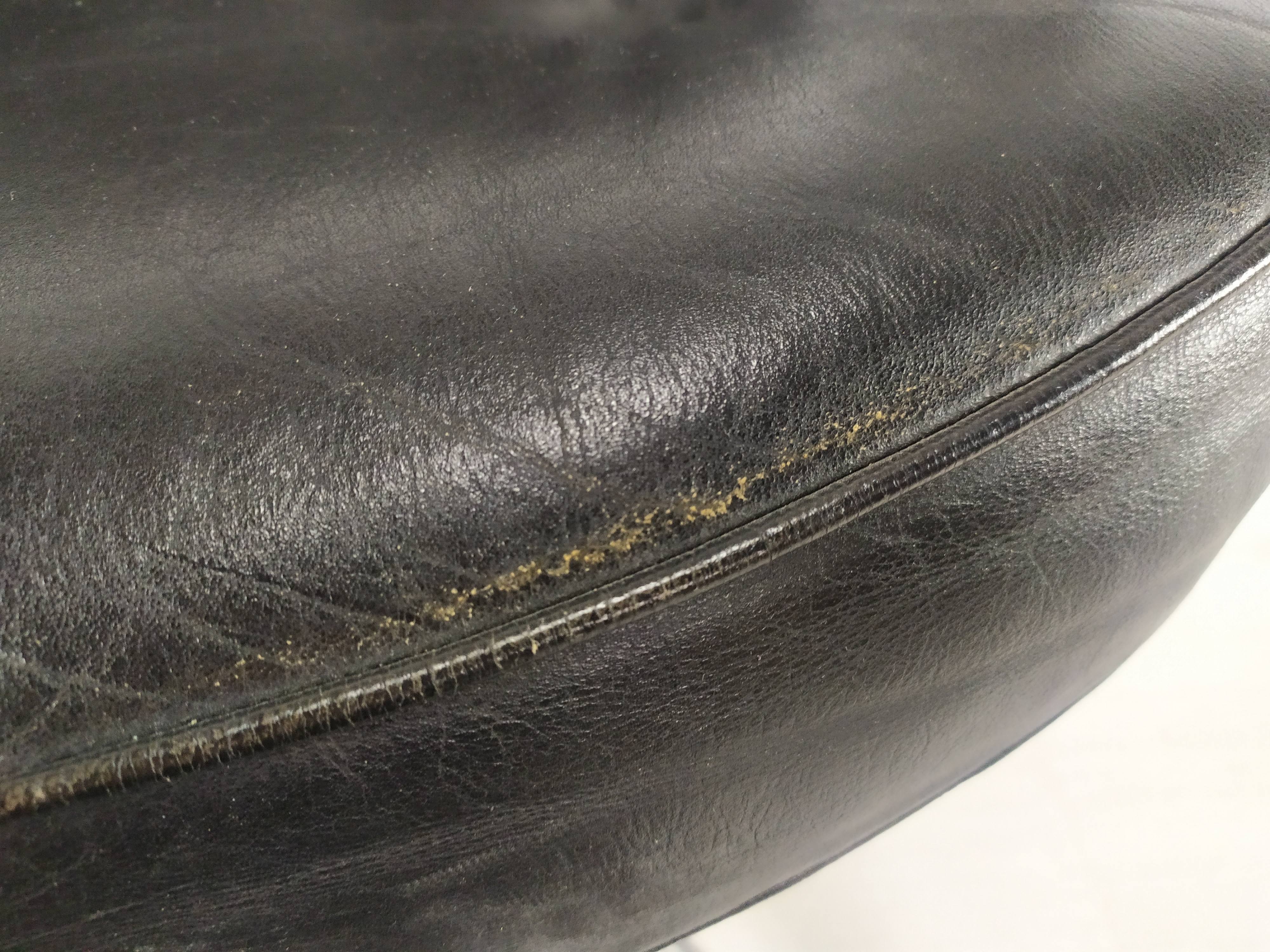 Eames leather lobby chair