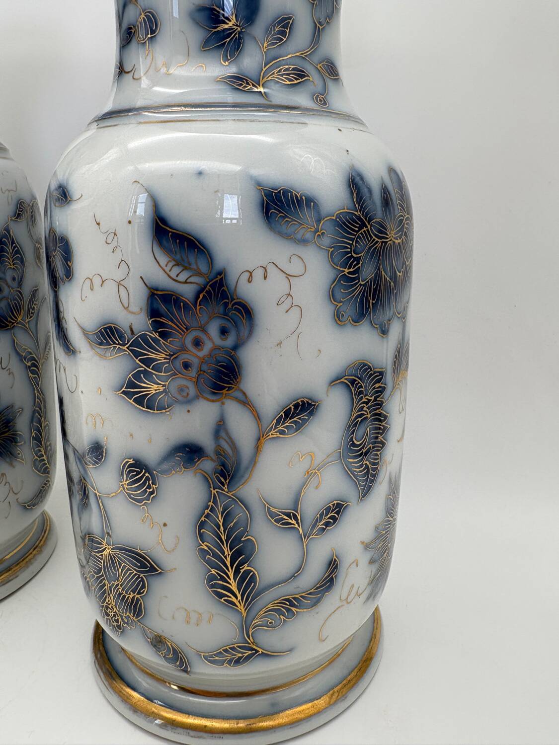 Pair of Bayeux porcelain baluster vases, 19th century