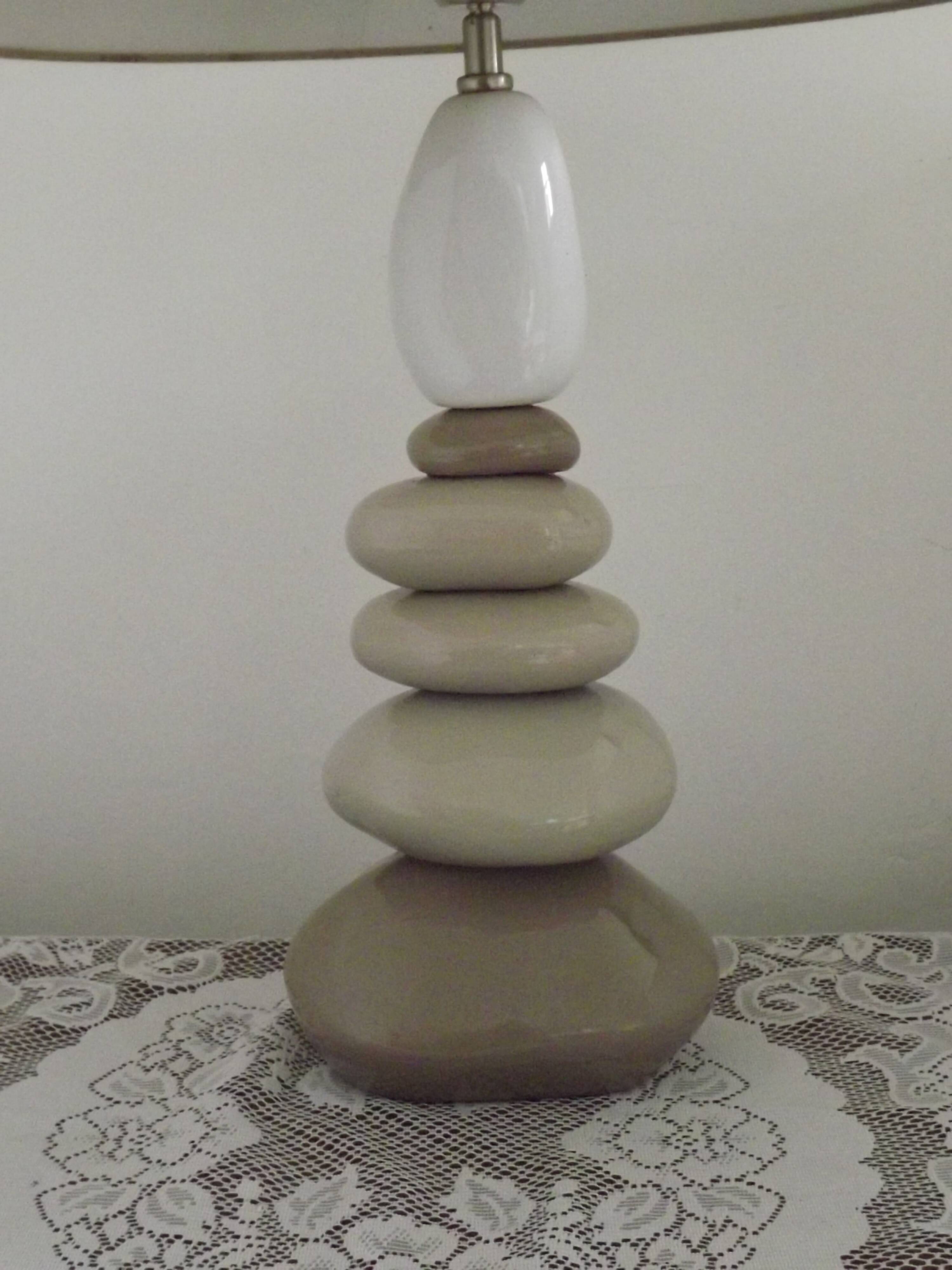 Large vintage table lamp from the 1990s in brown and beige ceramic with a lampshade.