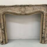Cheminée de style Louis XV en marbre de breche rouge XIX siècle