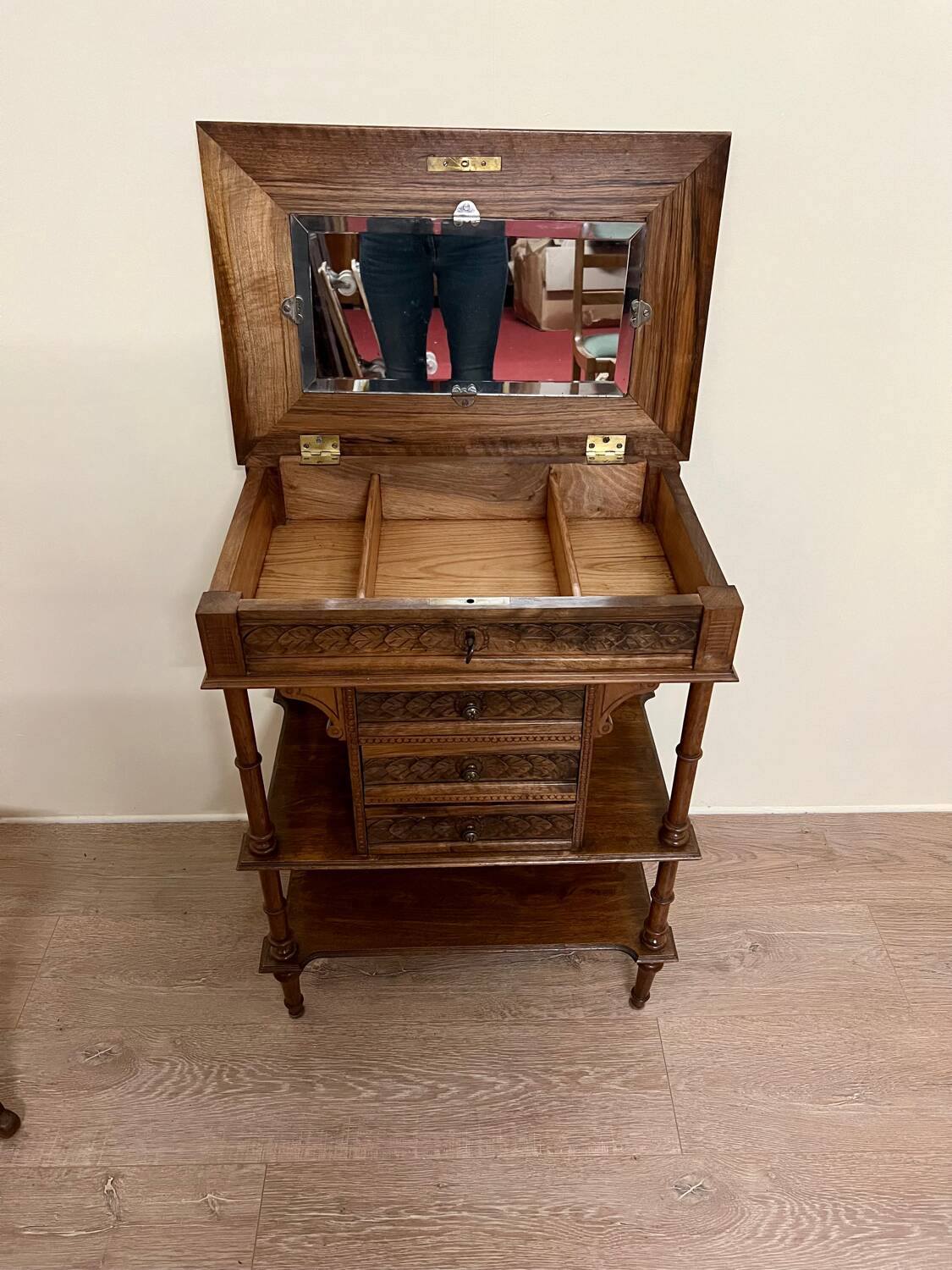 Lxvi style walnut worker with match scraper