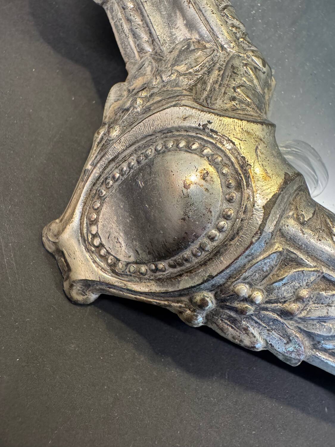 Silver metal mirror tray