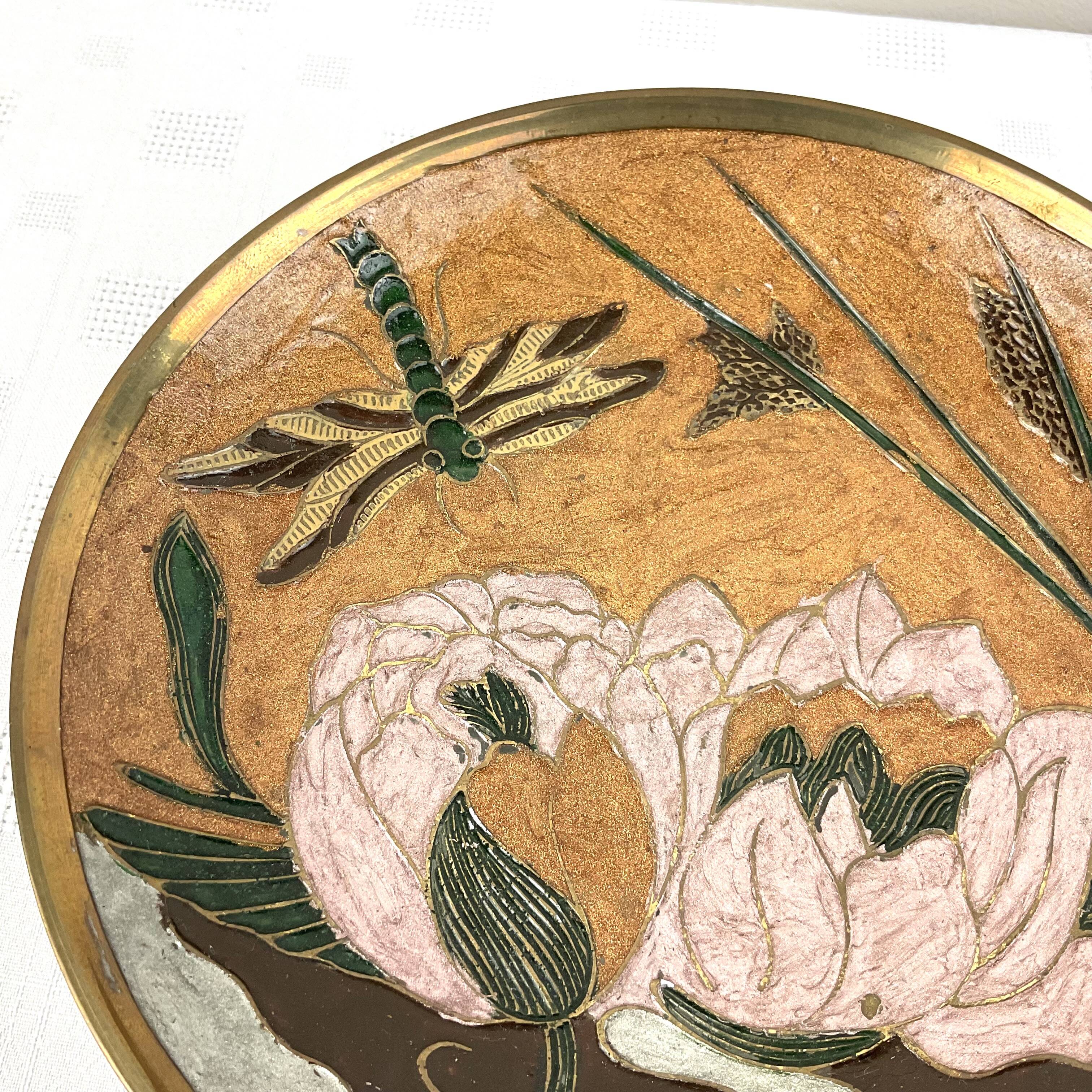 Cup/empty pocket in enameled brass on foot