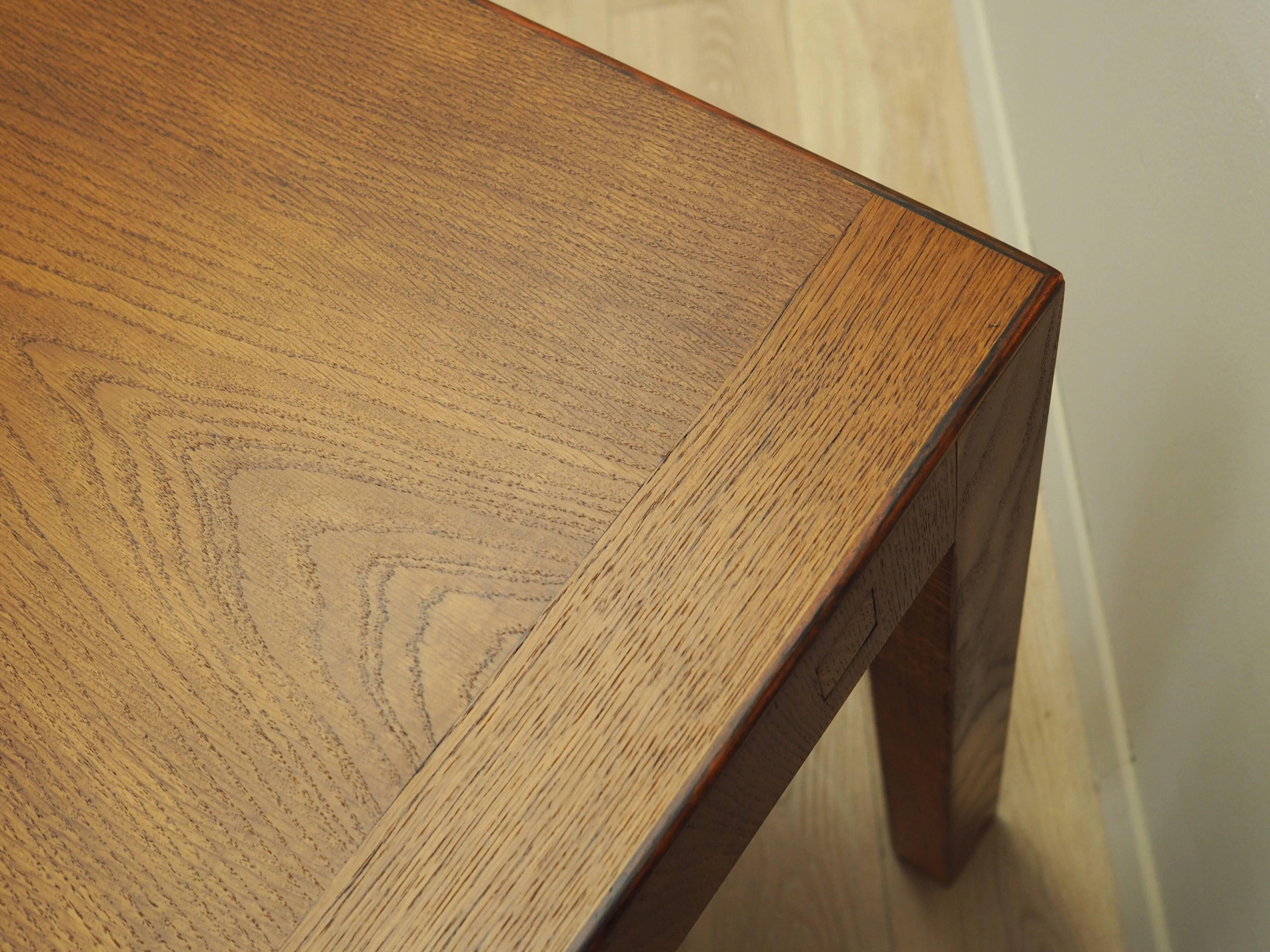 Oak table, Danish design, 1970s, production: Denmark