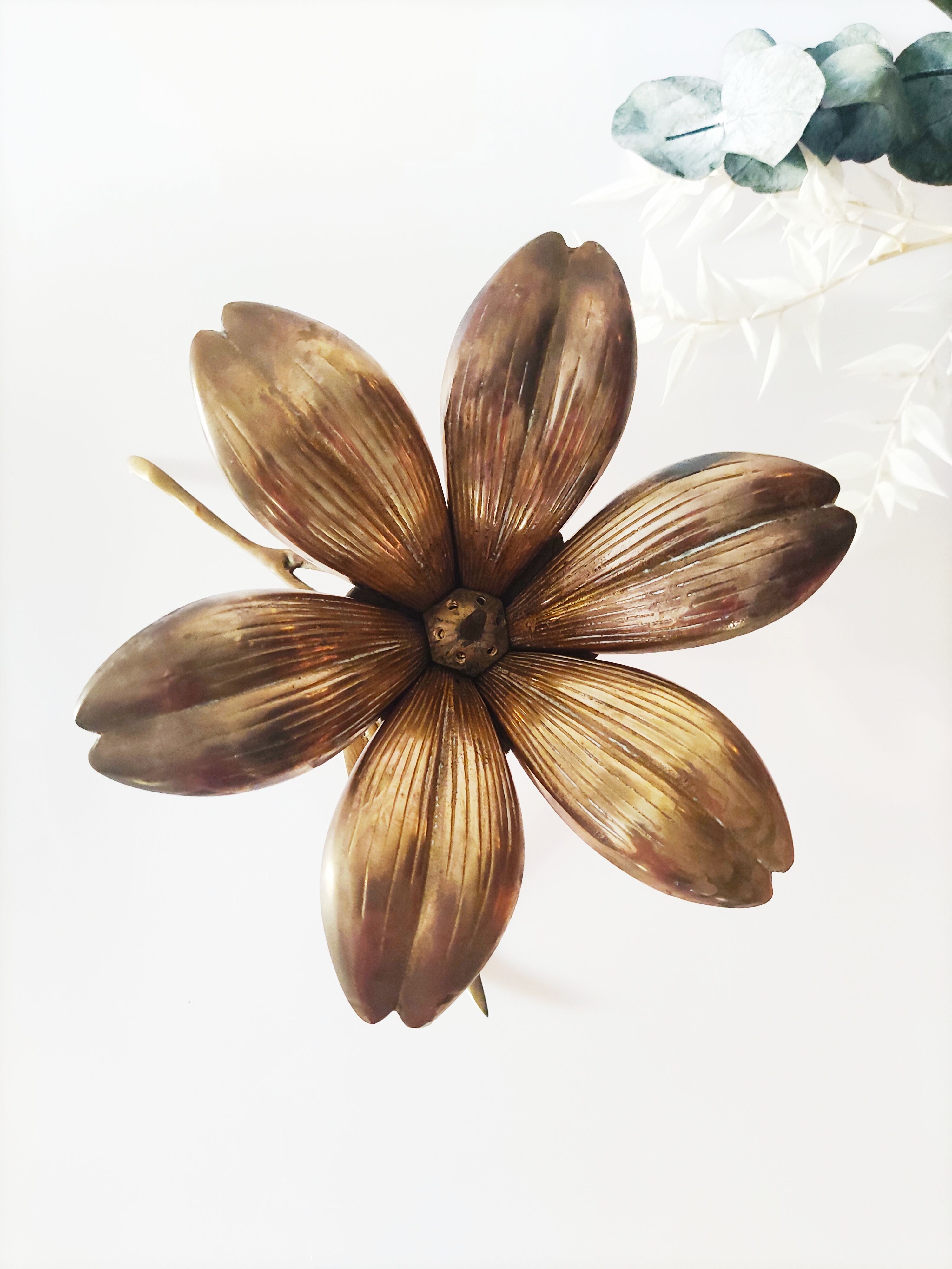 Flower brass ashtray year 70