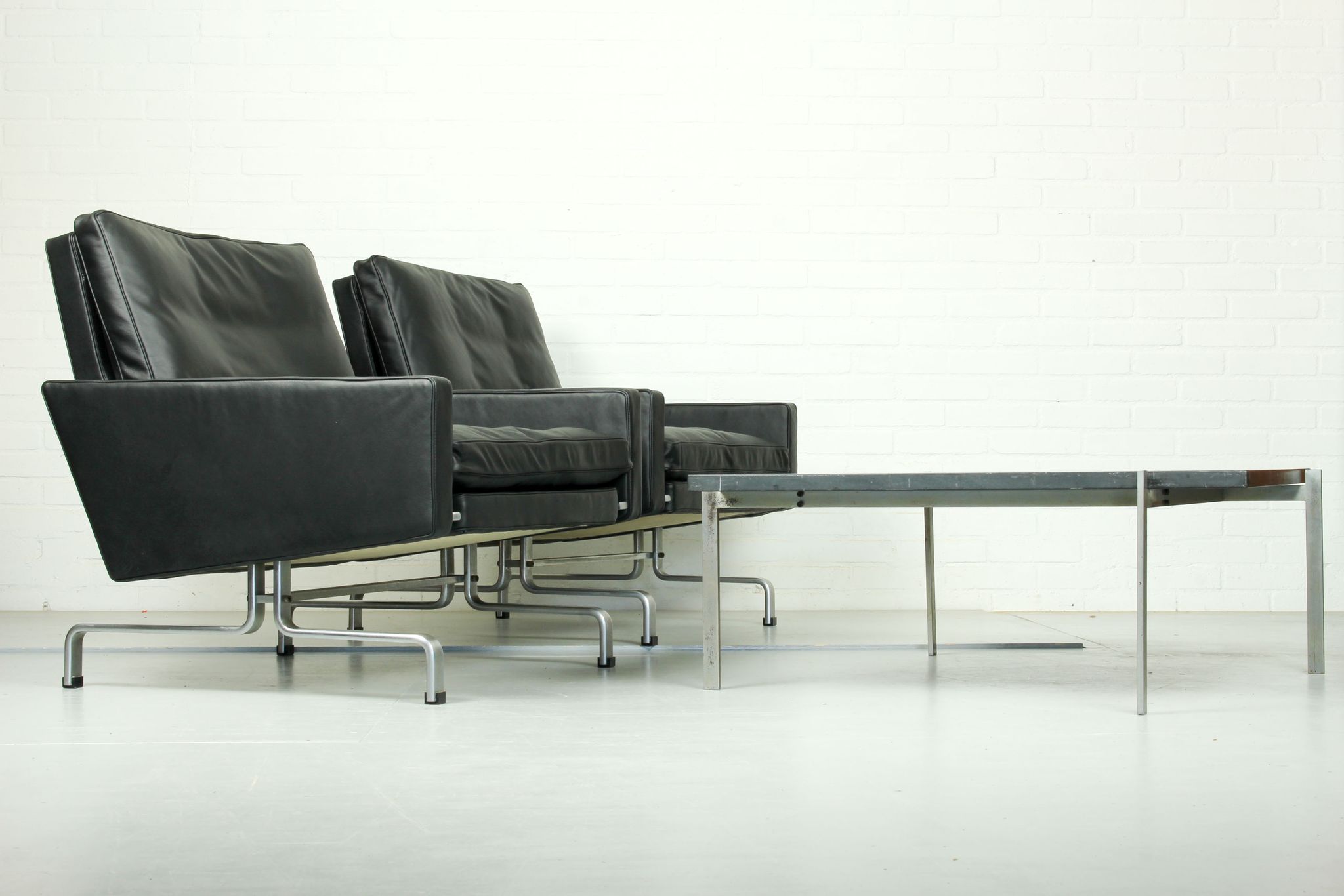 Set 2 vintage PK31/1 Lounge Chair & PK61 Coffee Table by Poul Kjaerholm for E. Kold Christensen