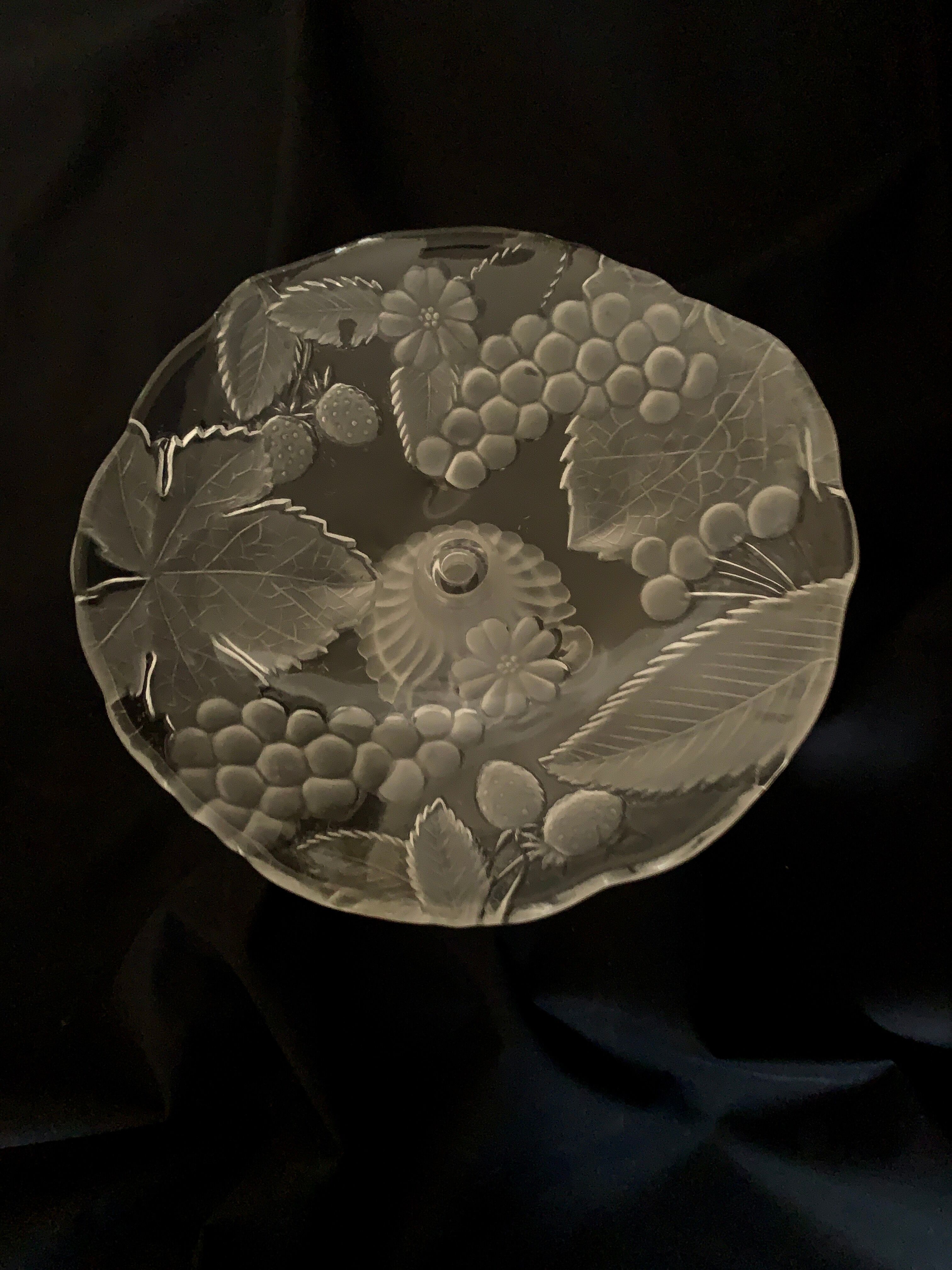 Fruit cup, glass, frosted décor and foot, bright