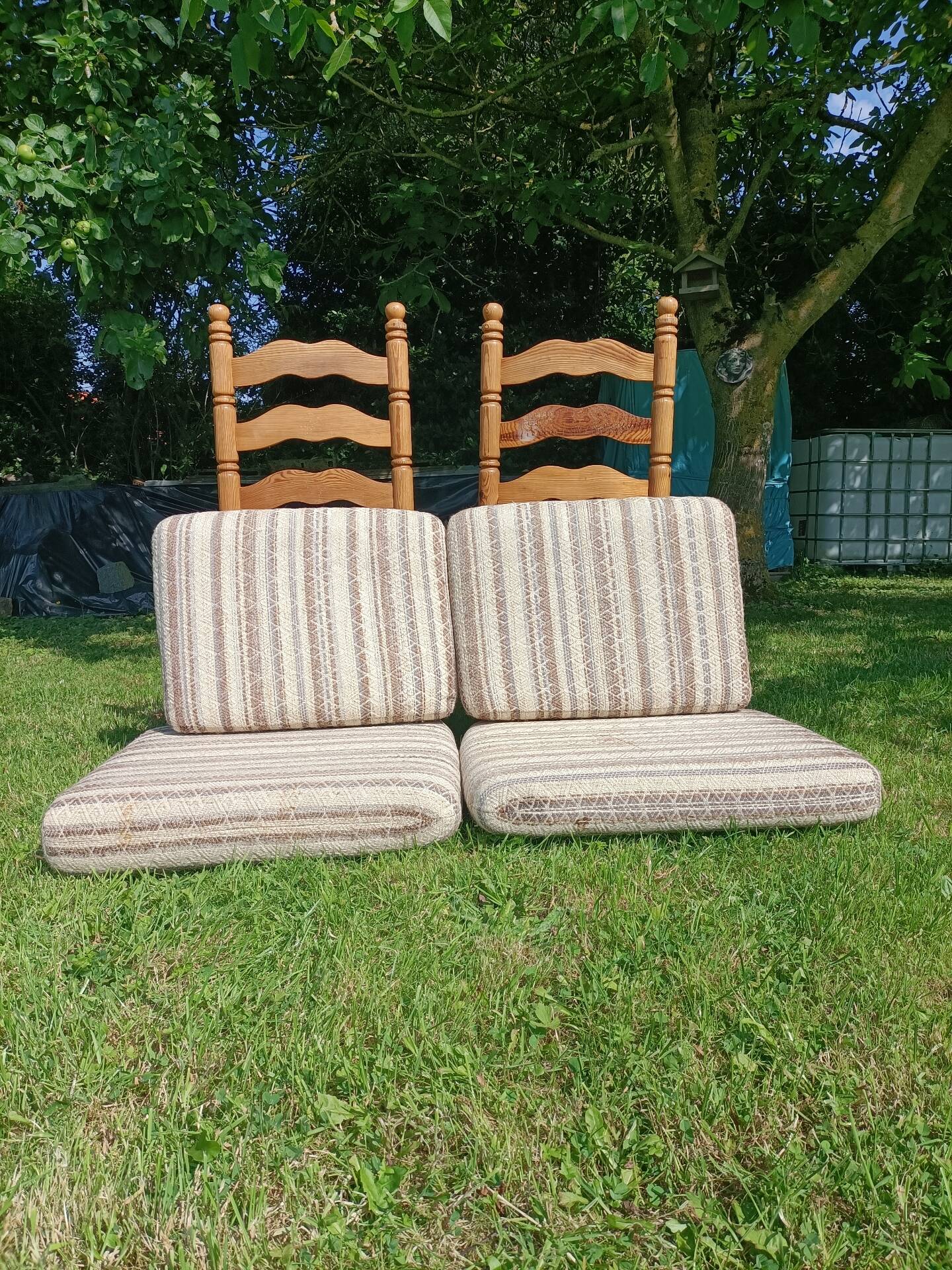 Cushion Set