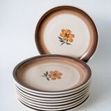 Set of 9 flat plates in Gien stoneware with flowers 1970