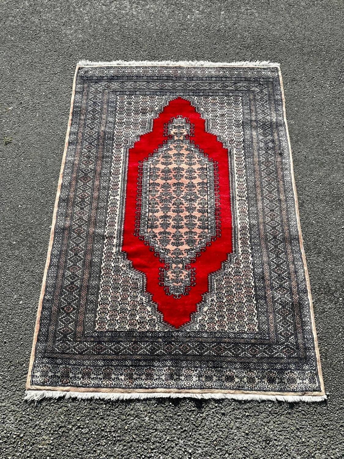 Handmade Oriental Rug