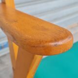 Light wood bridge armchair