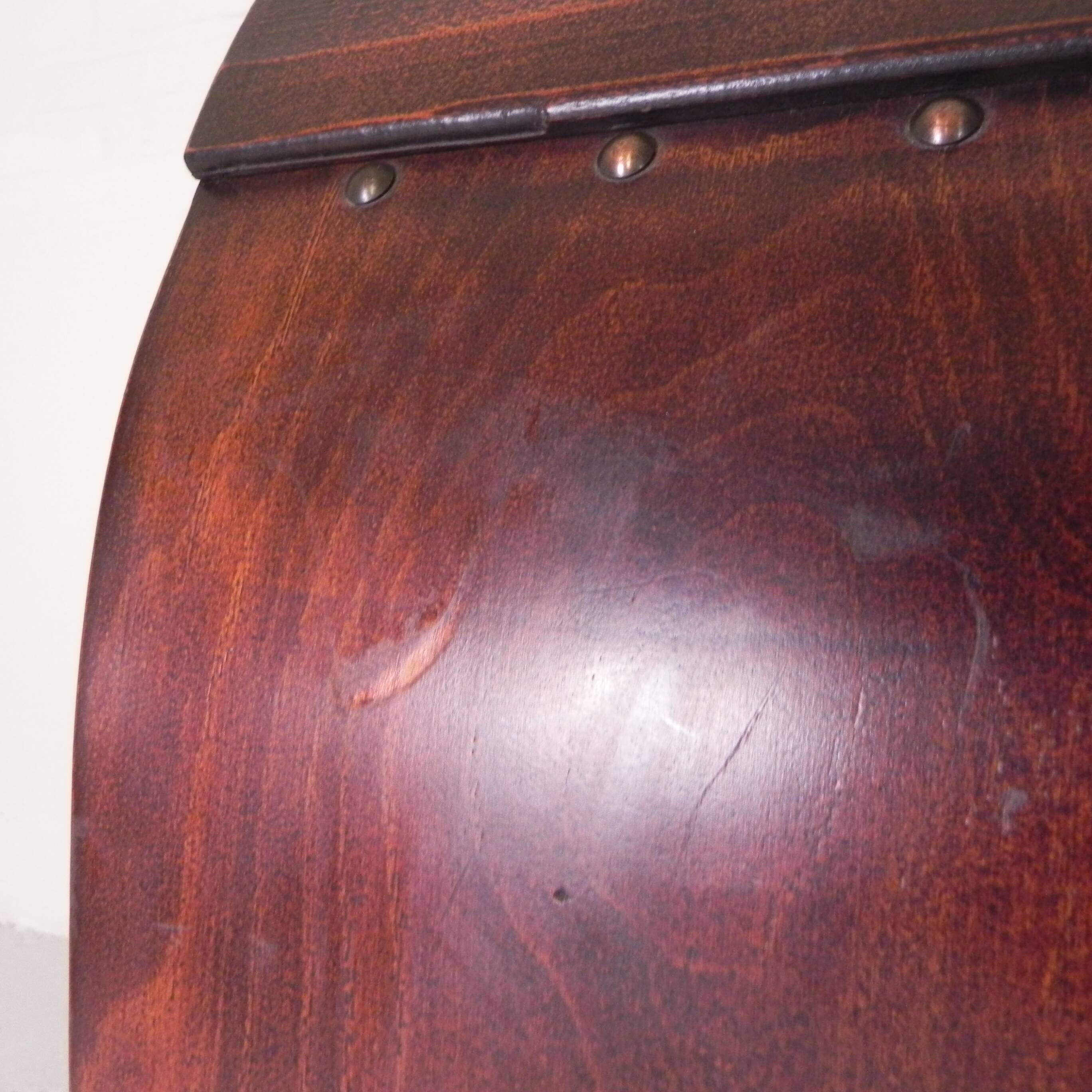 Cafe bench with curved plywood seat, 1990s