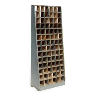 Étagère industrielle en bois des années 1940, design industriel