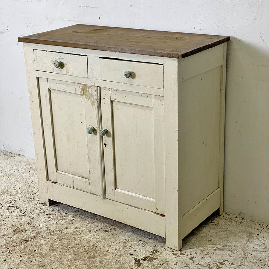 Buffet parisien vintage années 50
