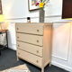 Commode vintage beige