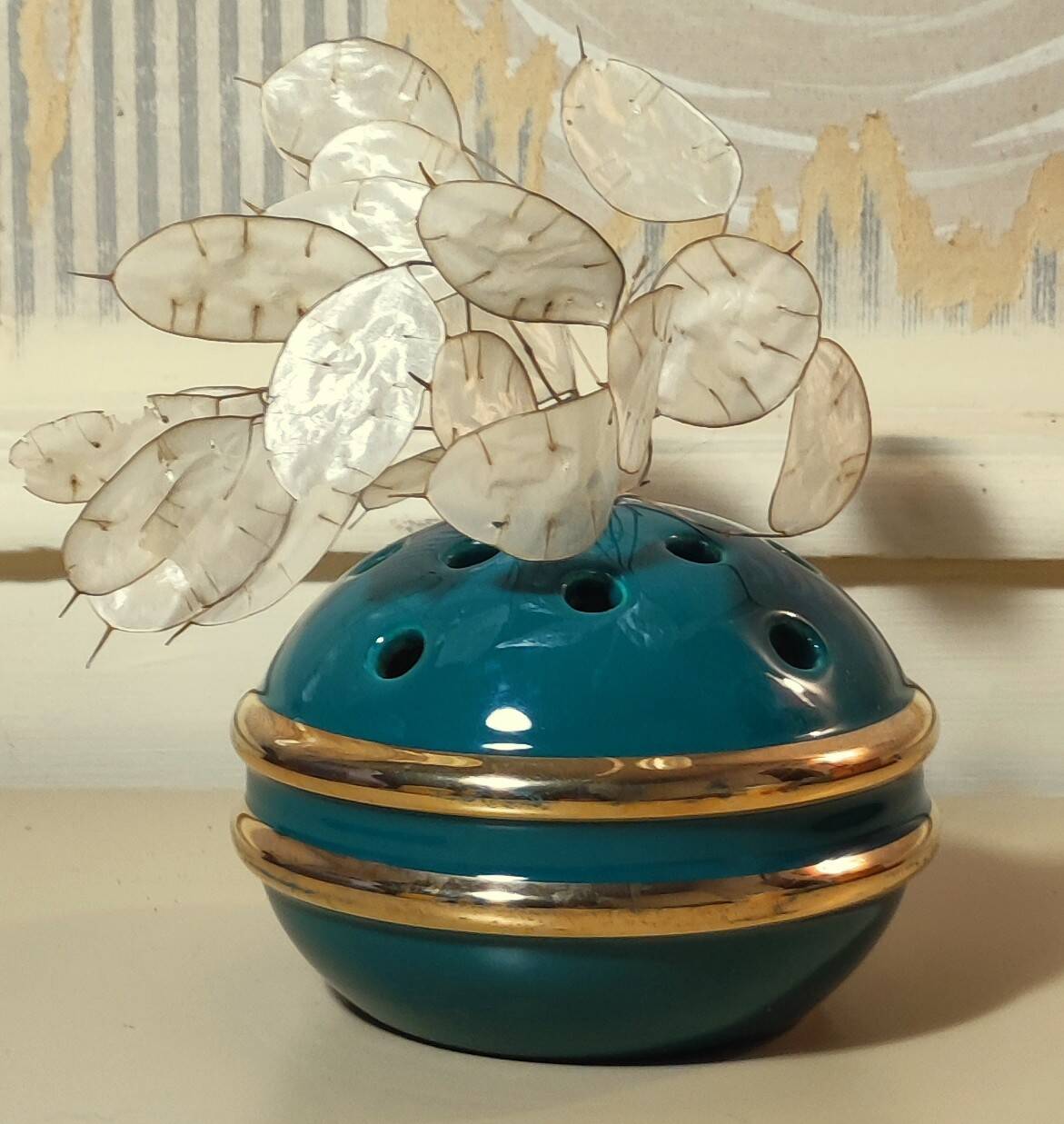 Art Deco green & gold flower ball vase