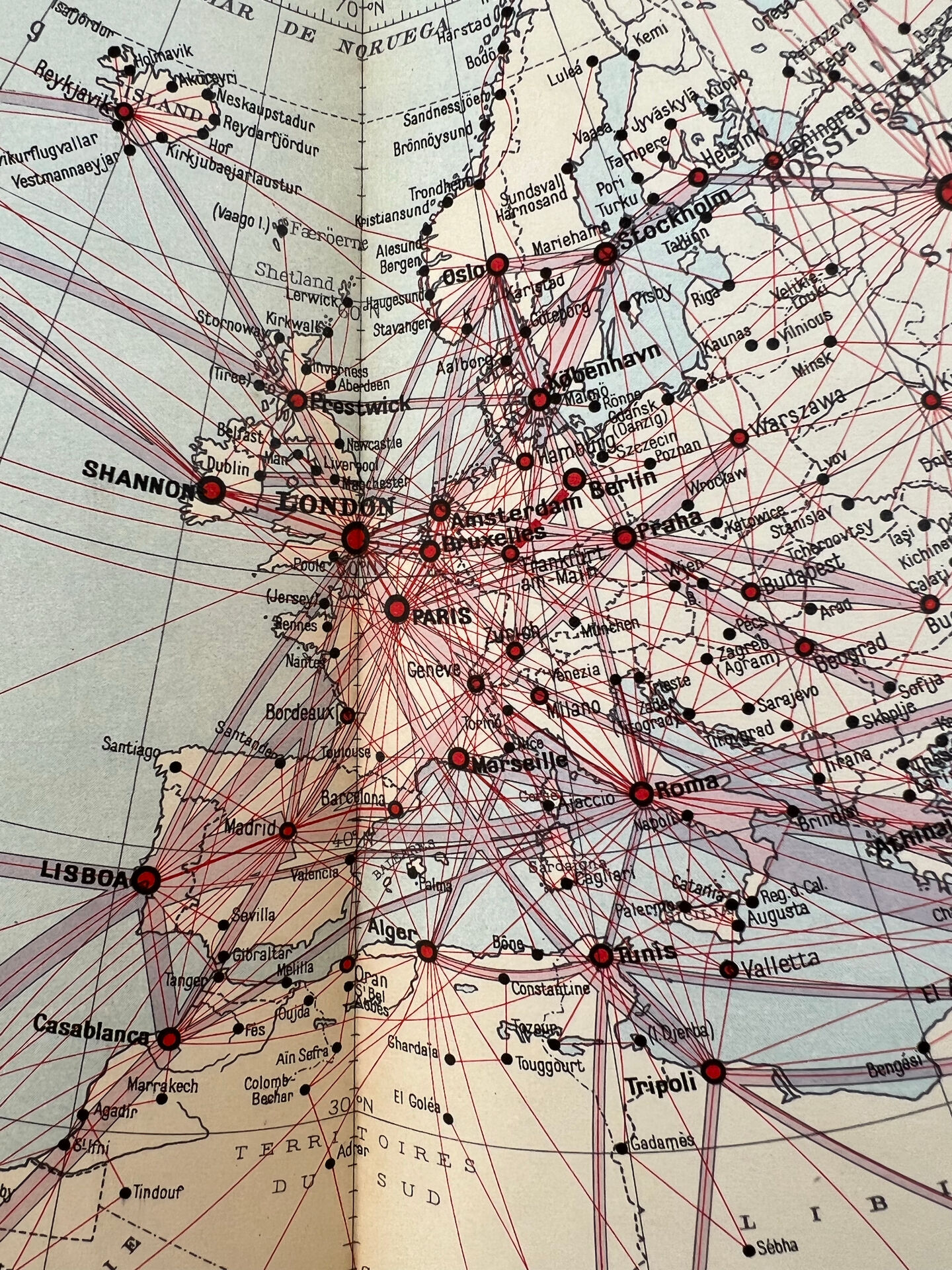 Airlines — Northern Hemisphere | Polar Projection