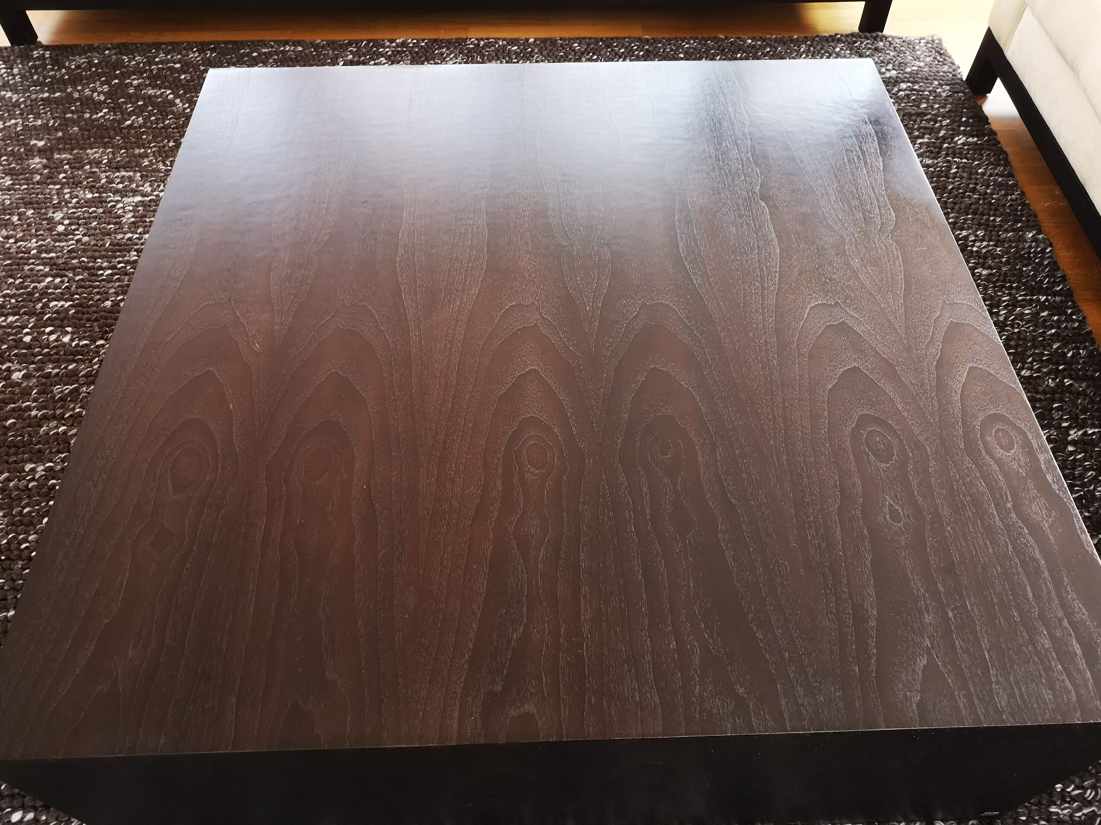 Table basse marque New Yorkaise Desiron