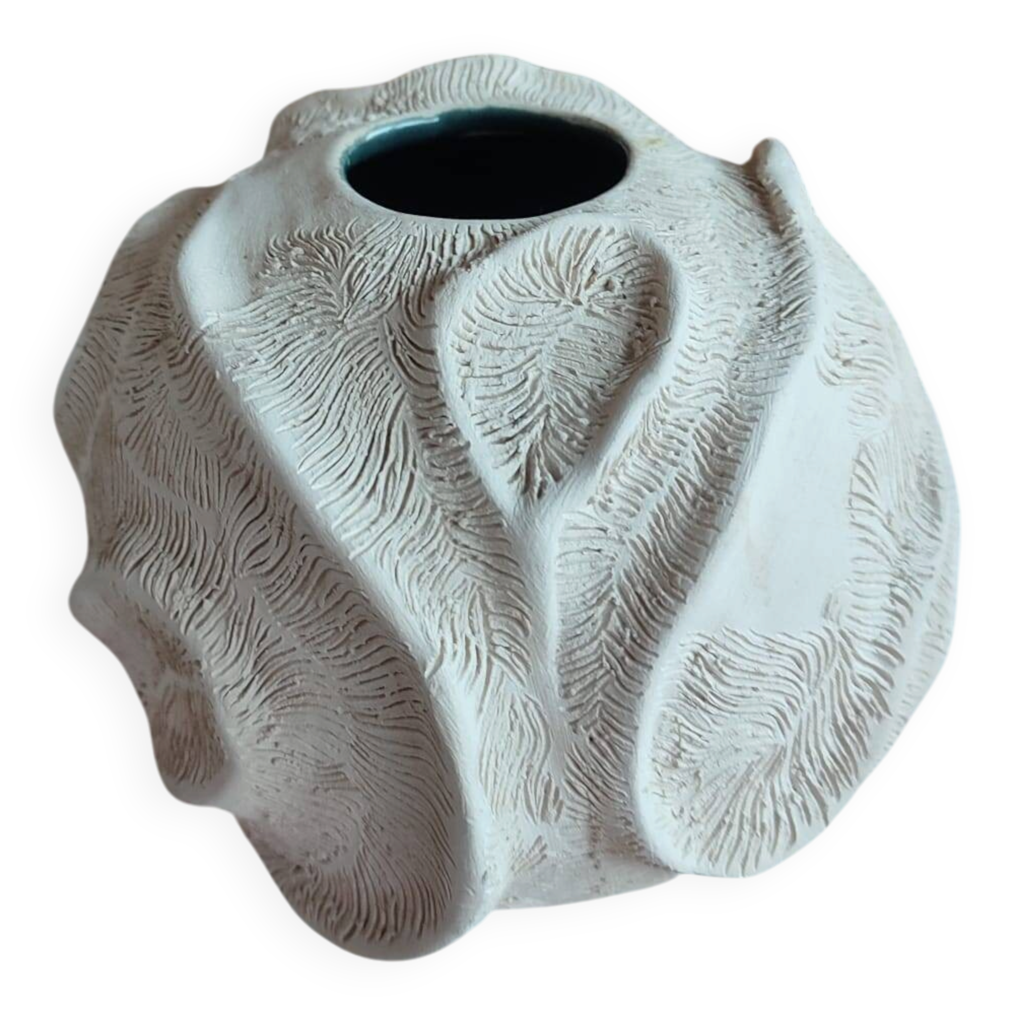 Round matte ceramic vase