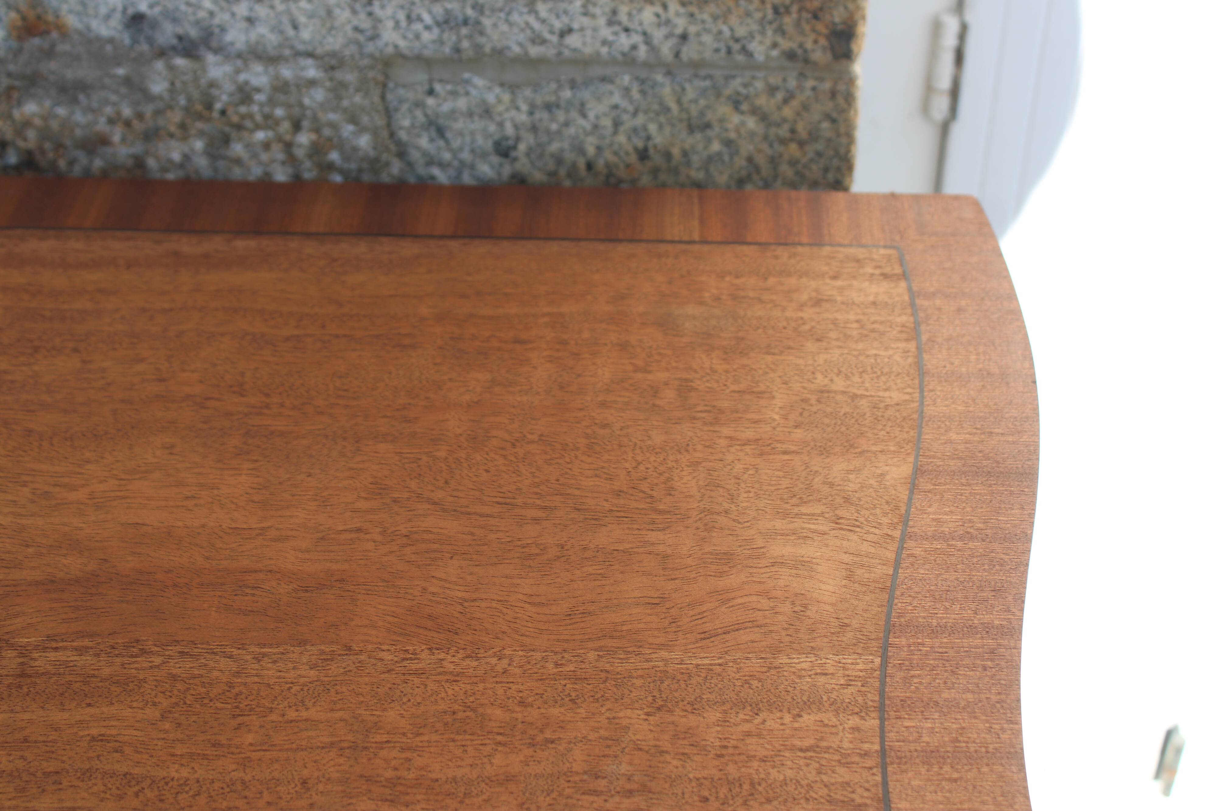 Restored antique console – Haussmannian elegance & velvet finish