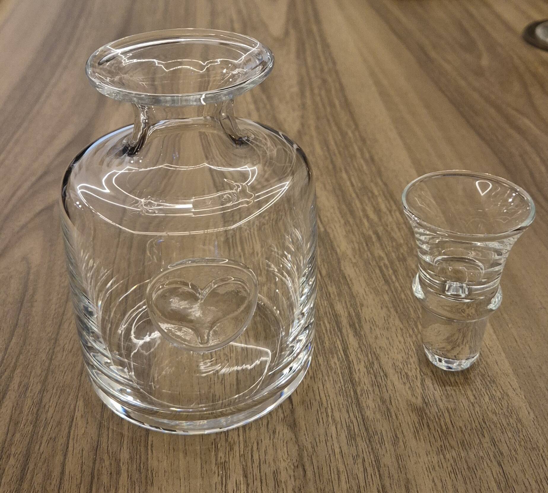 Holmegaard "Heart" carafe with stopper/glass