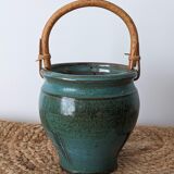 Ceramic pot with rattan handle