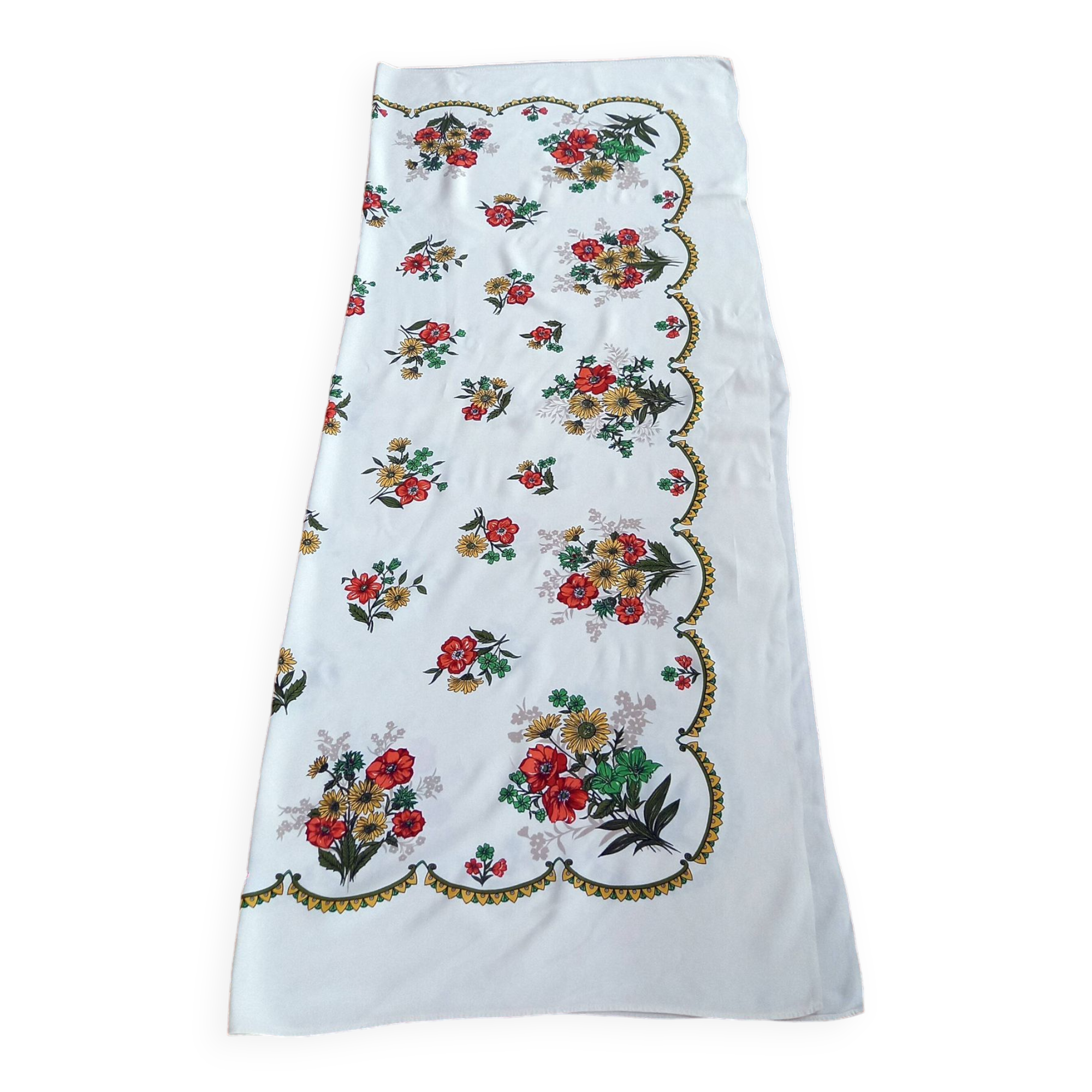 Old flower tablecloth Vintage 60s Floral decor
