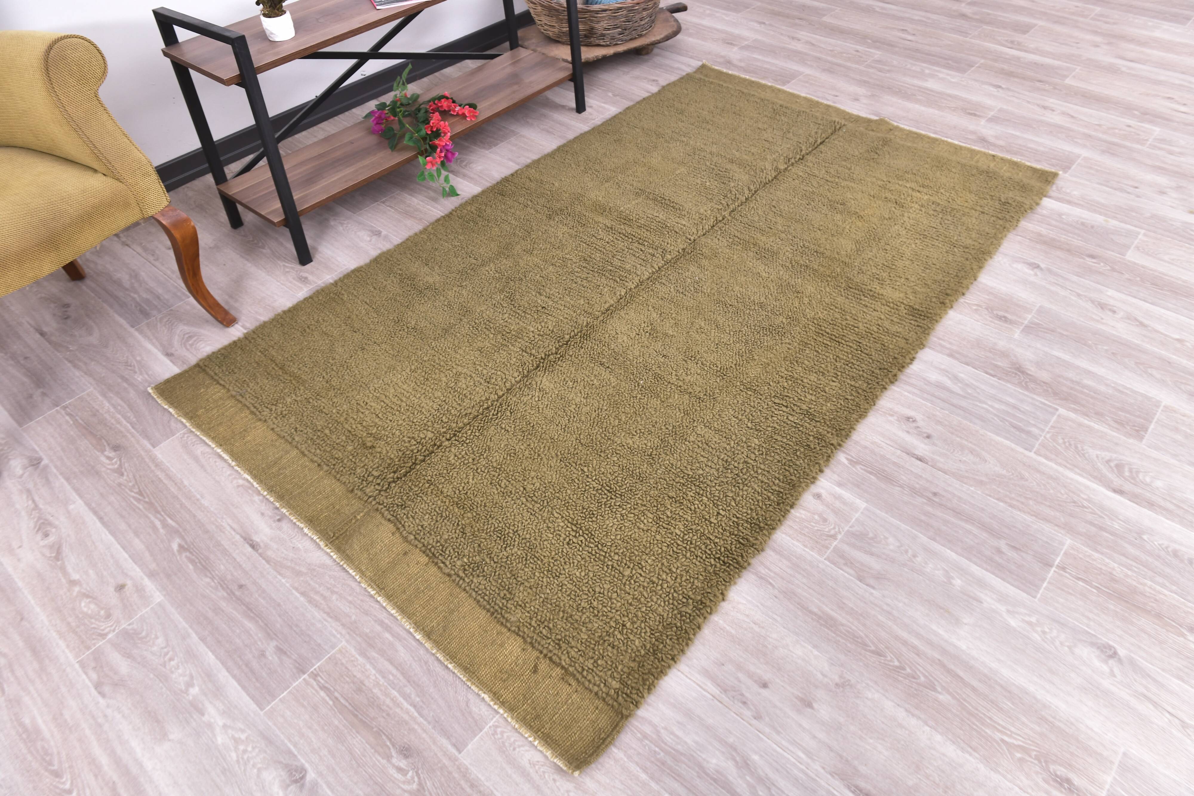 Green Moroccan Berber Area Rug 132x222Cm SK 240774